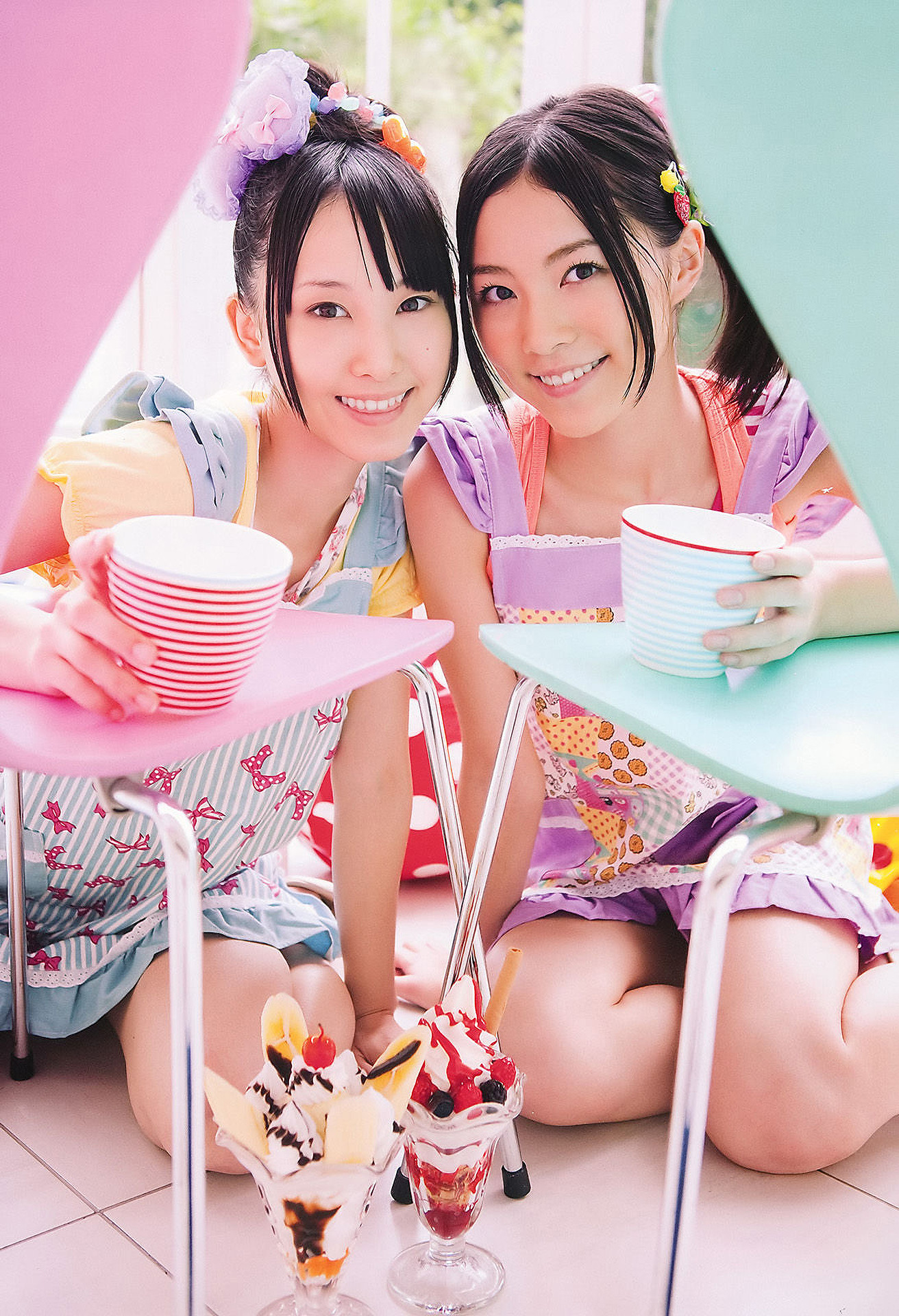 松井珠理奈・松井玲奈・高柳明音, Young Animal 2011 No.11 (ヤングアニマル 2011年11号)