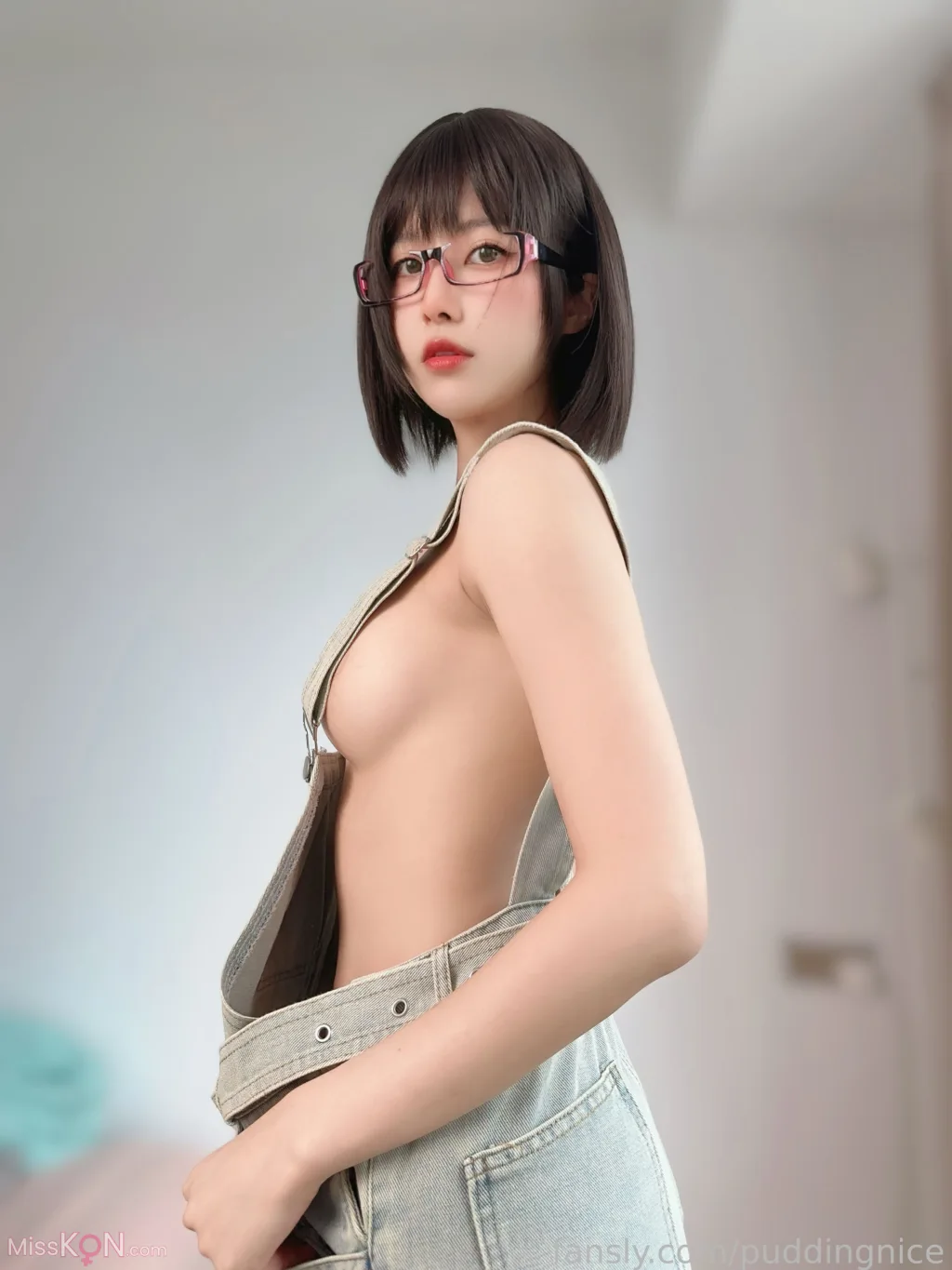 Coser@布丁大法 (Pudding Dafa)_ 色气背带裤
