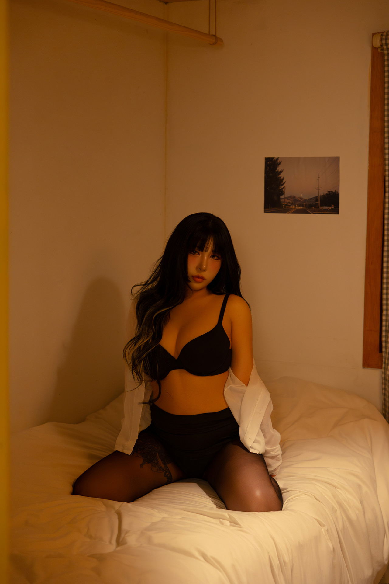 Lee Yuin 유인, Photobook ‘Girl Next Door’ Set.01 10 Lee Yuin 유인, Photobook ‘Girl Next Door’ Set.01
