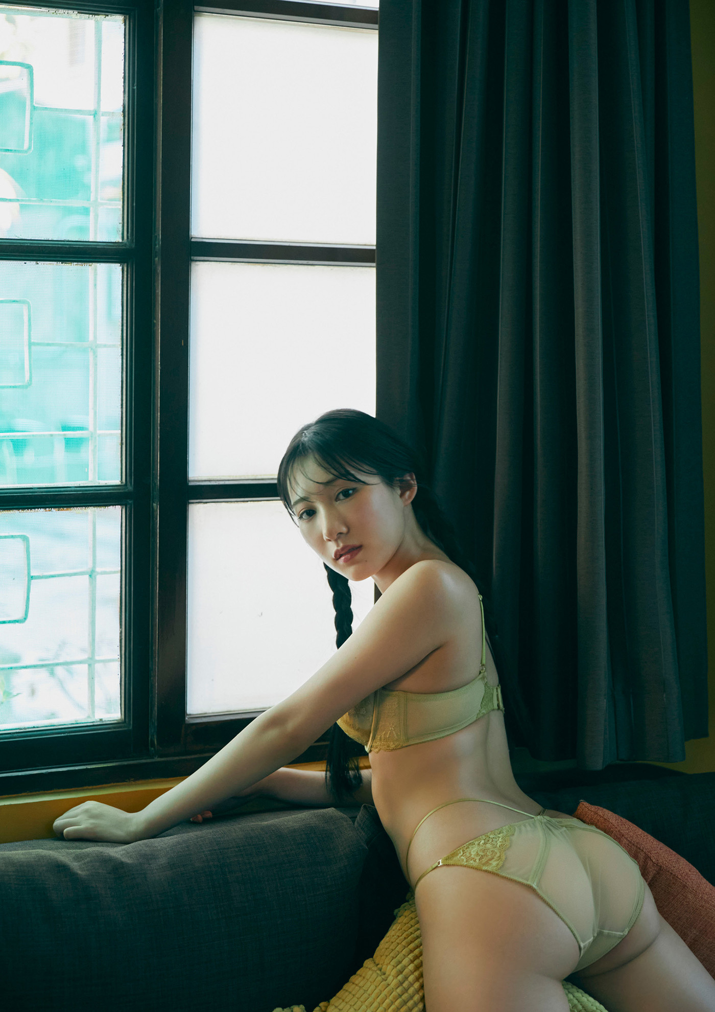 Sumire Yokono 横野すみれ, 週プレ Photo Book ｢続・No One｣ Set.01