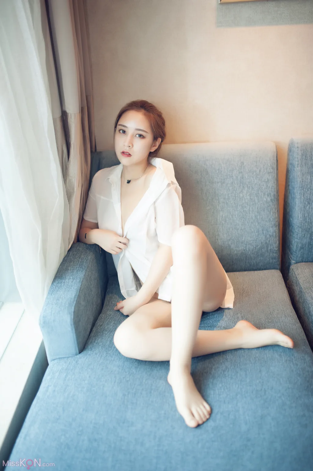 [XR Uncensored] Qiao Yi Lin (乔依琳)_ R18 秀人网模特 出浴