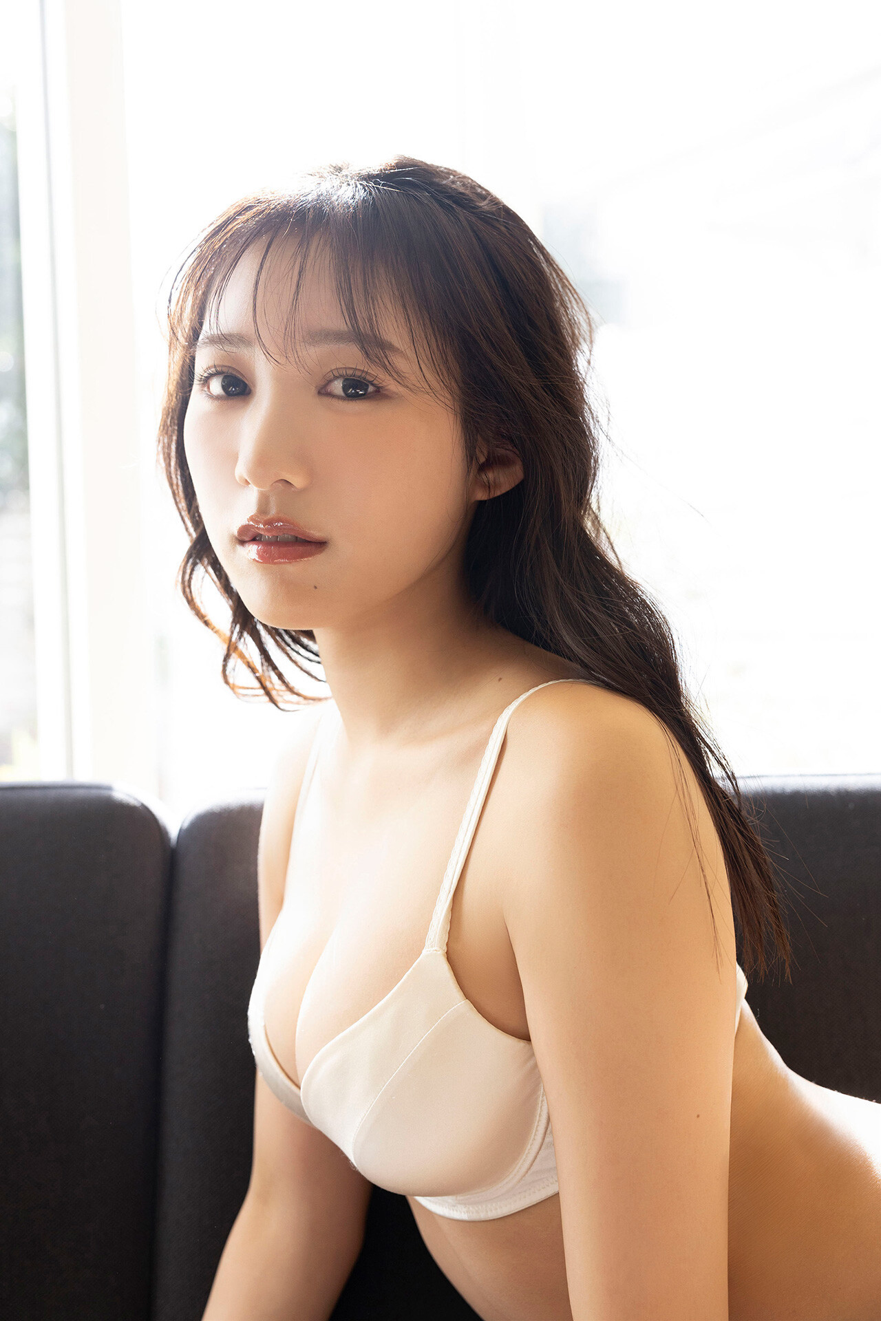 Sumire Yokono 横野すみれ, FLASHデジタル写真集 「どこ見てるの？」 Set.02