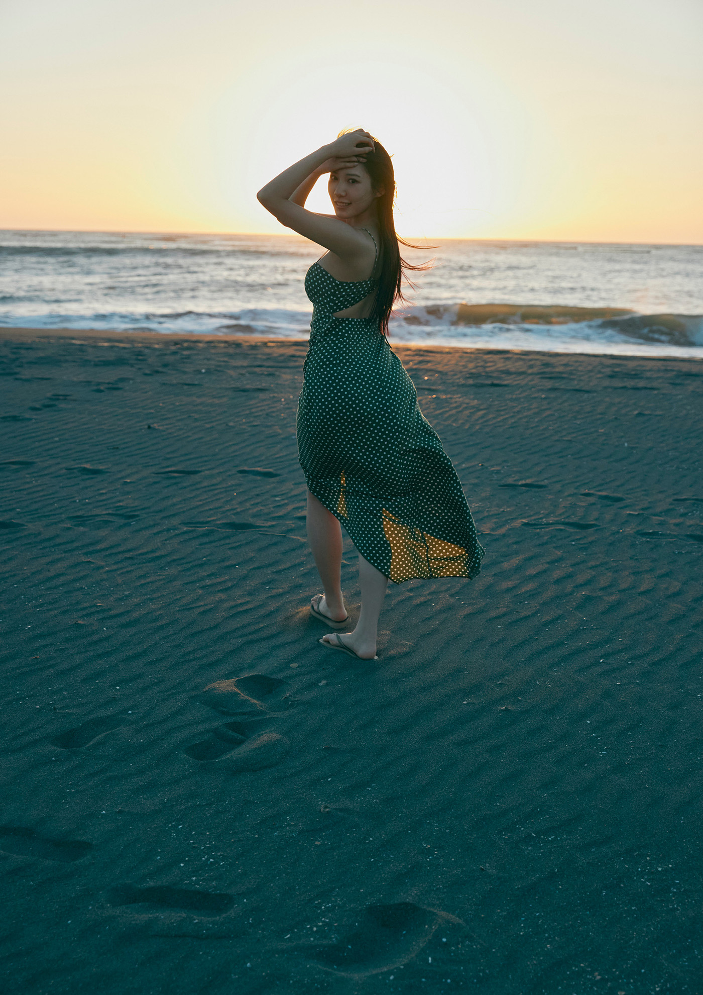 Sumire Yokono 横野すみれ, 週プレ Photo Book ｢続・No One｣ Set.03