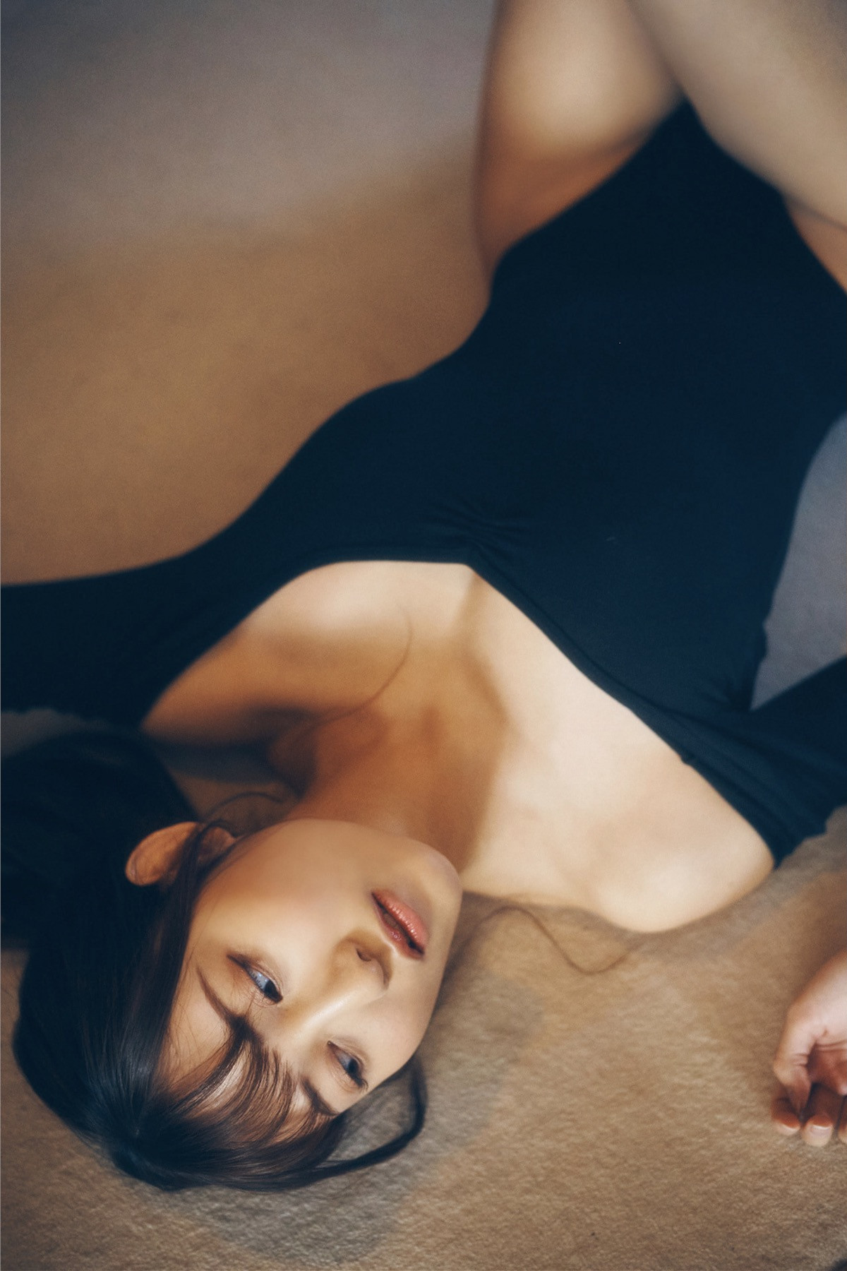 Ririsa Tsuji 辻りりさ, FLASHデジタル写真集 「She is Perfect 後編」 Set.01