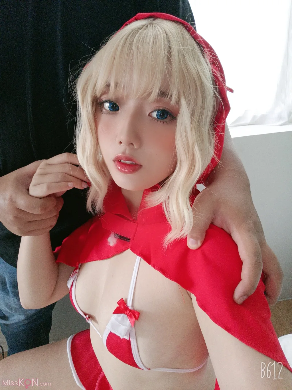 Coser@Messie Huang_ Red Hood