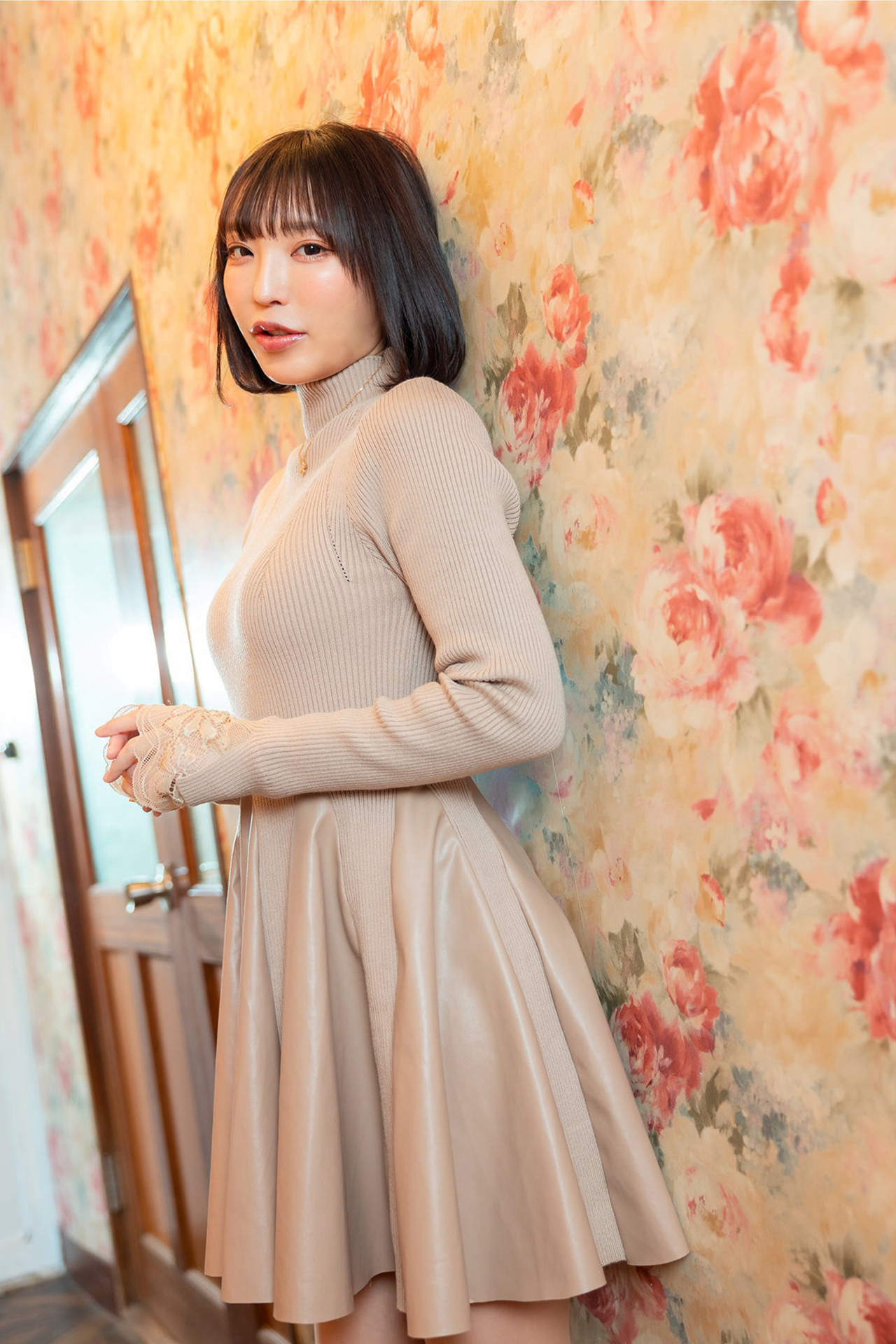 Maitei まいてぃ, 週末グラビア 2.5次元美女図鑑 powered by 日刊ゲンダイ Set.02