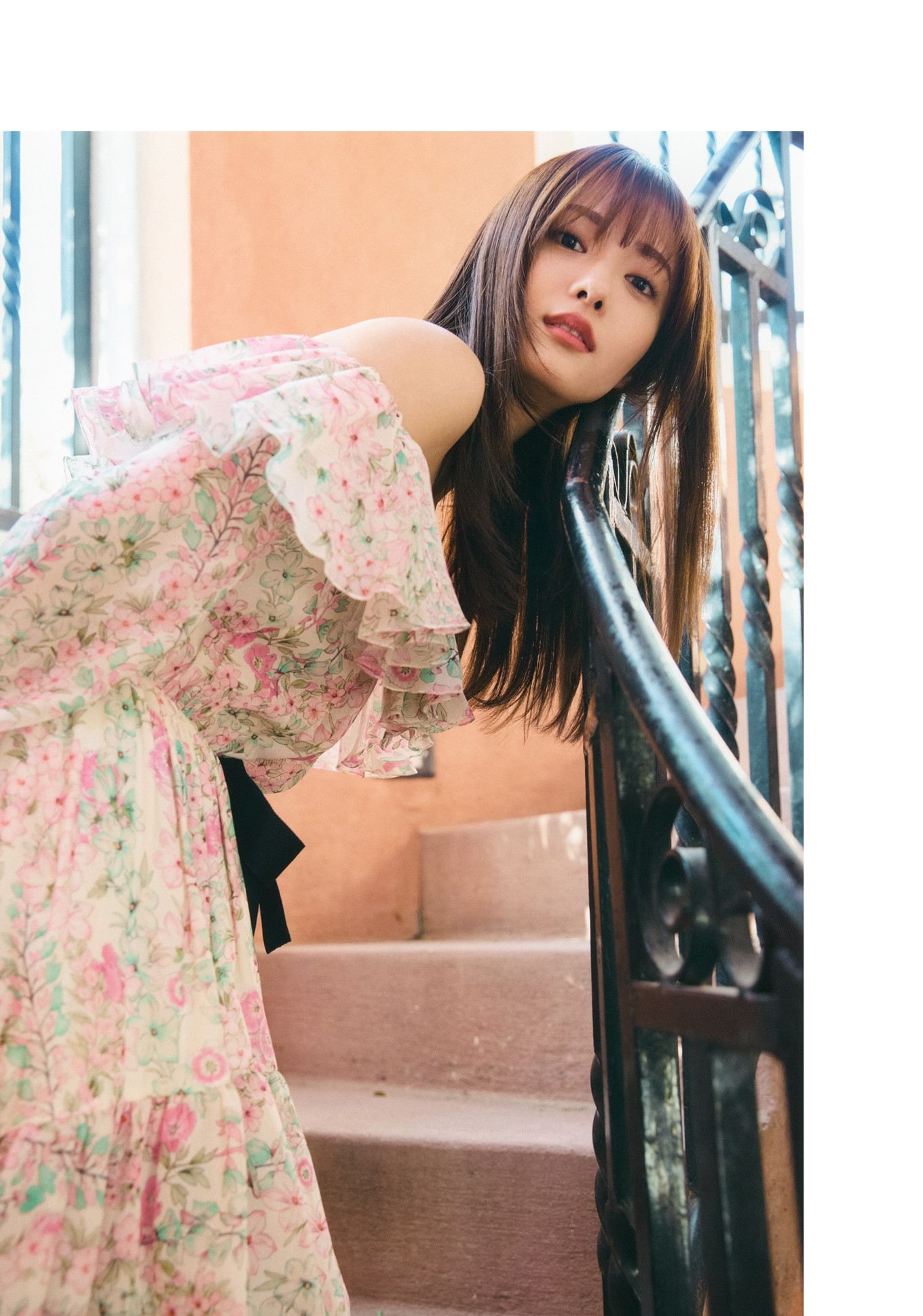 Hono Tamura 田村保乃, 2nd写真集 『隣の席になりたい』 Set.02