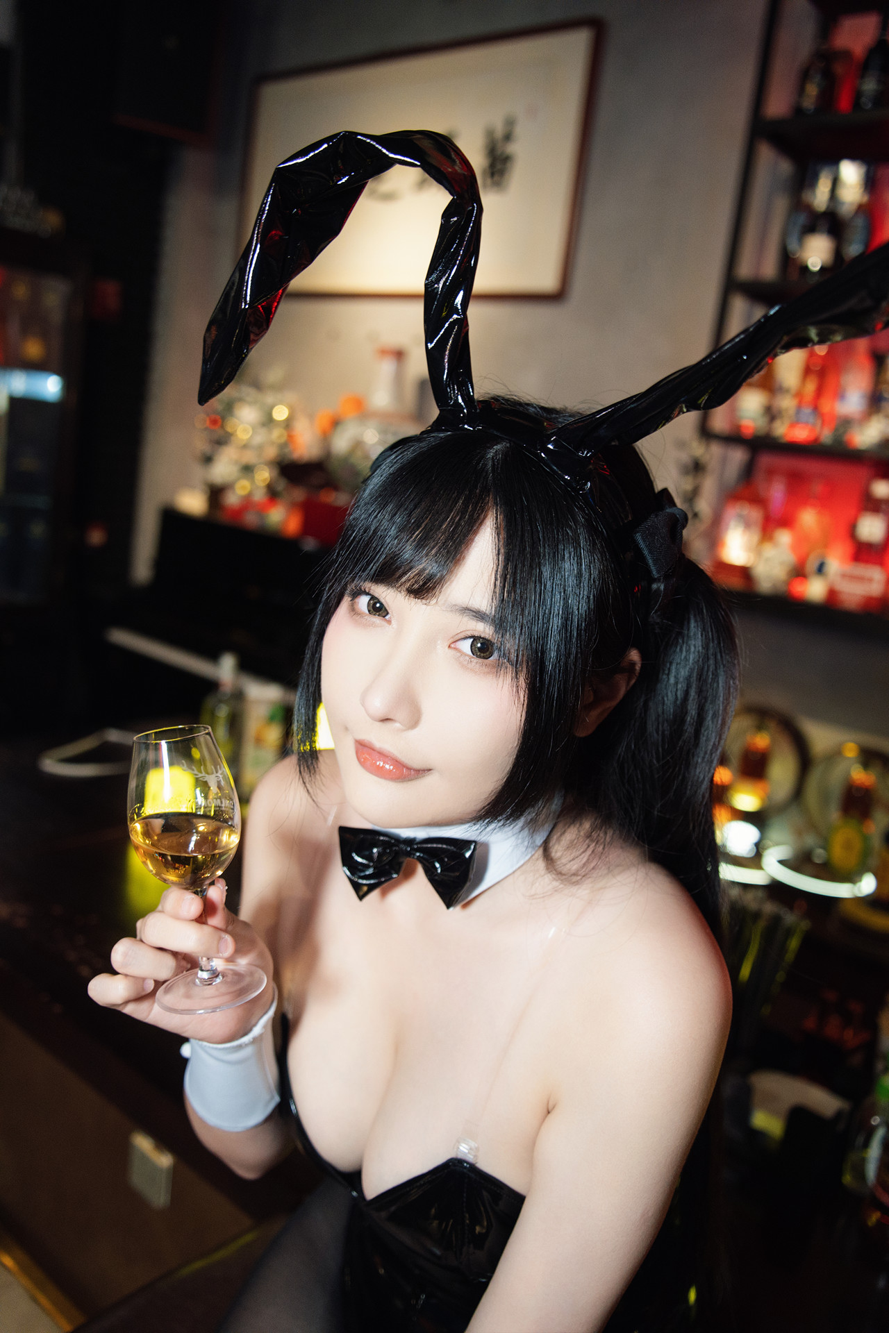 Cosplay 糖果果candy – 黑胶兔兔2 Set.01