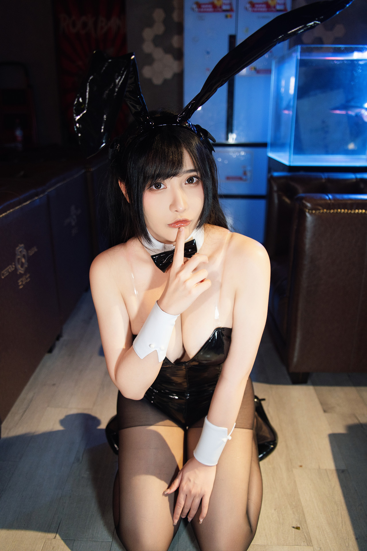 Cosplay 糖果果candy – 黑胶兔兔2 Set.01