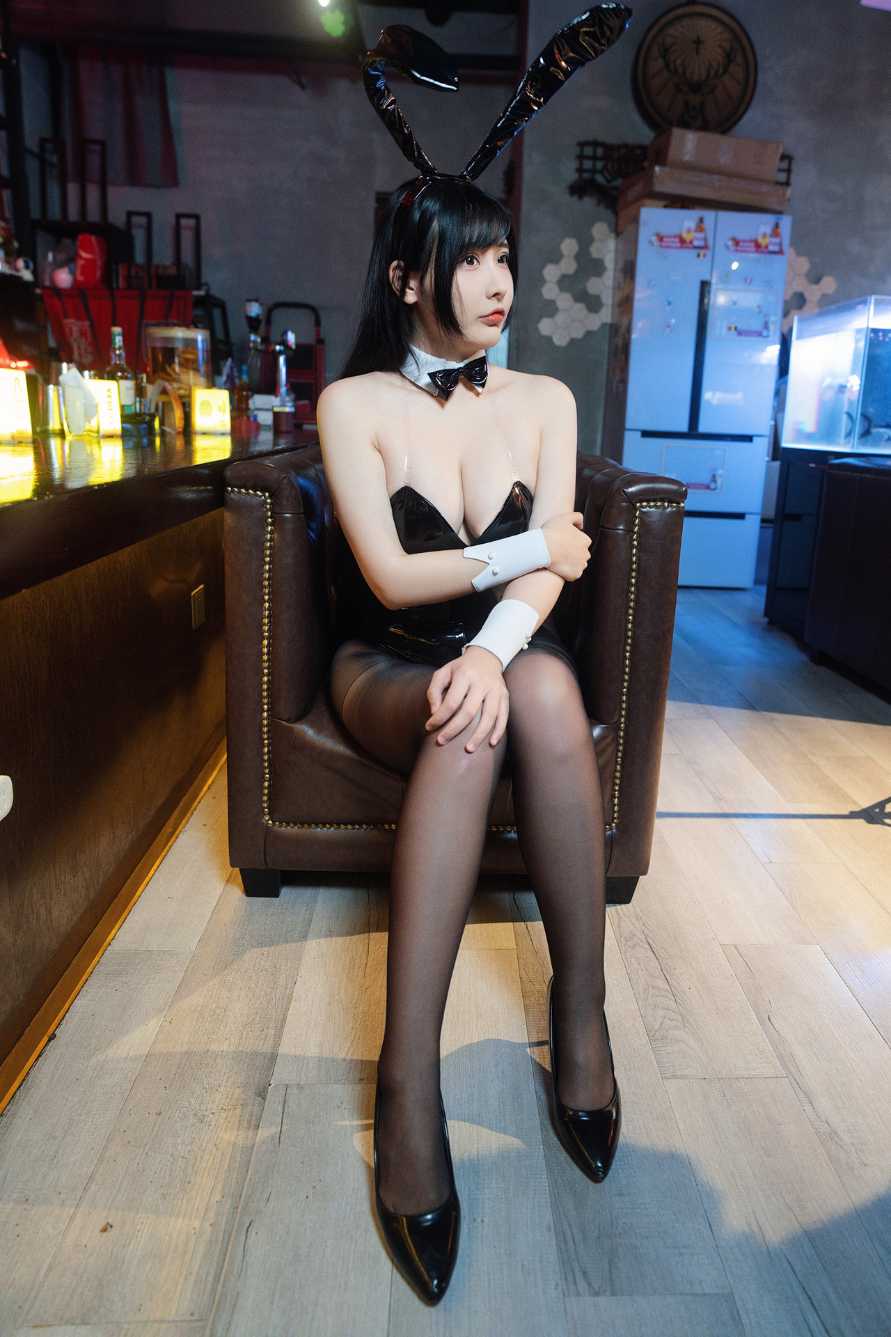 Cosplay 糖果果candy – 黑胶兔兔2 Set.01
