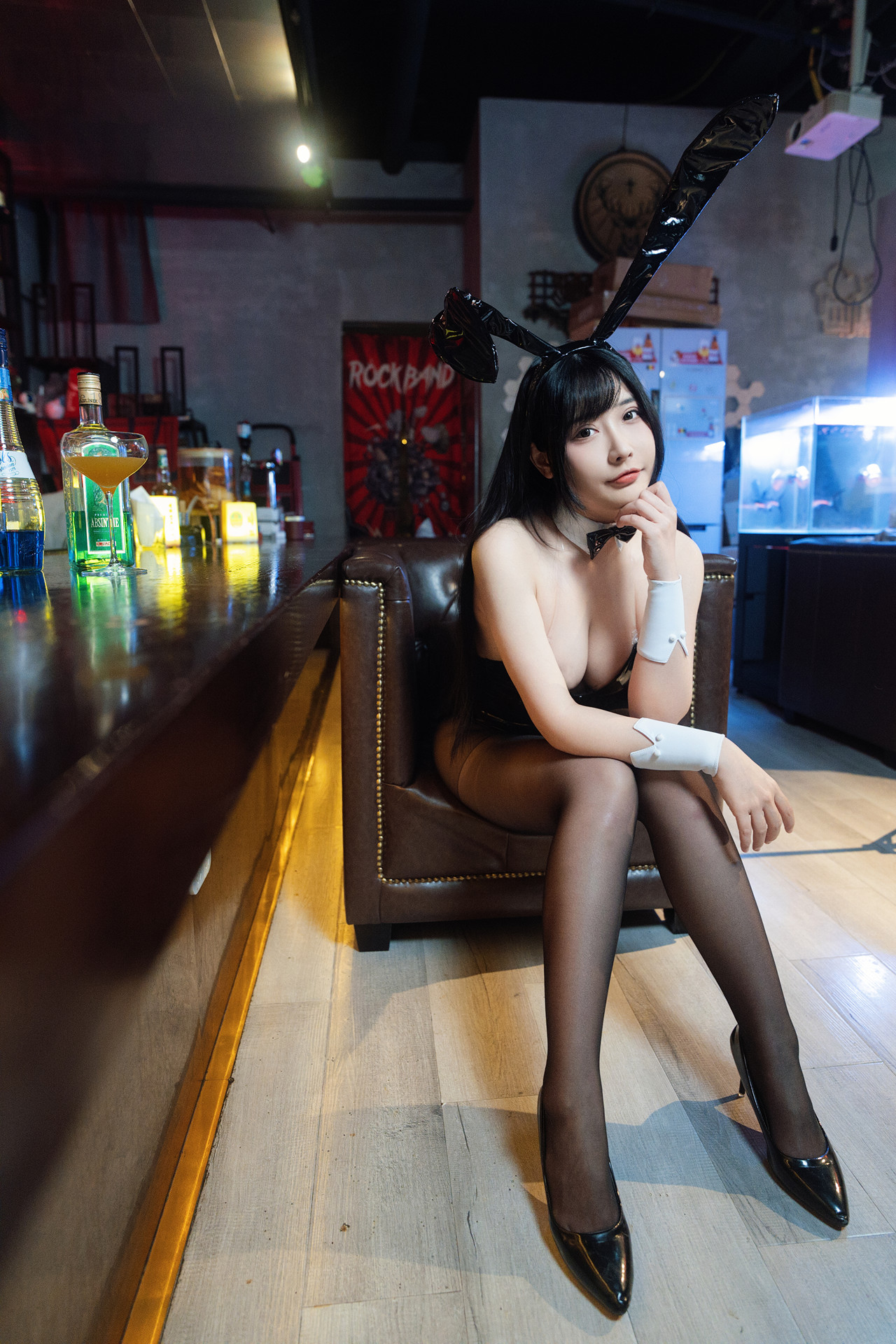 Cosplay 糖果果candy – 黑胶兔兔2 Set.01