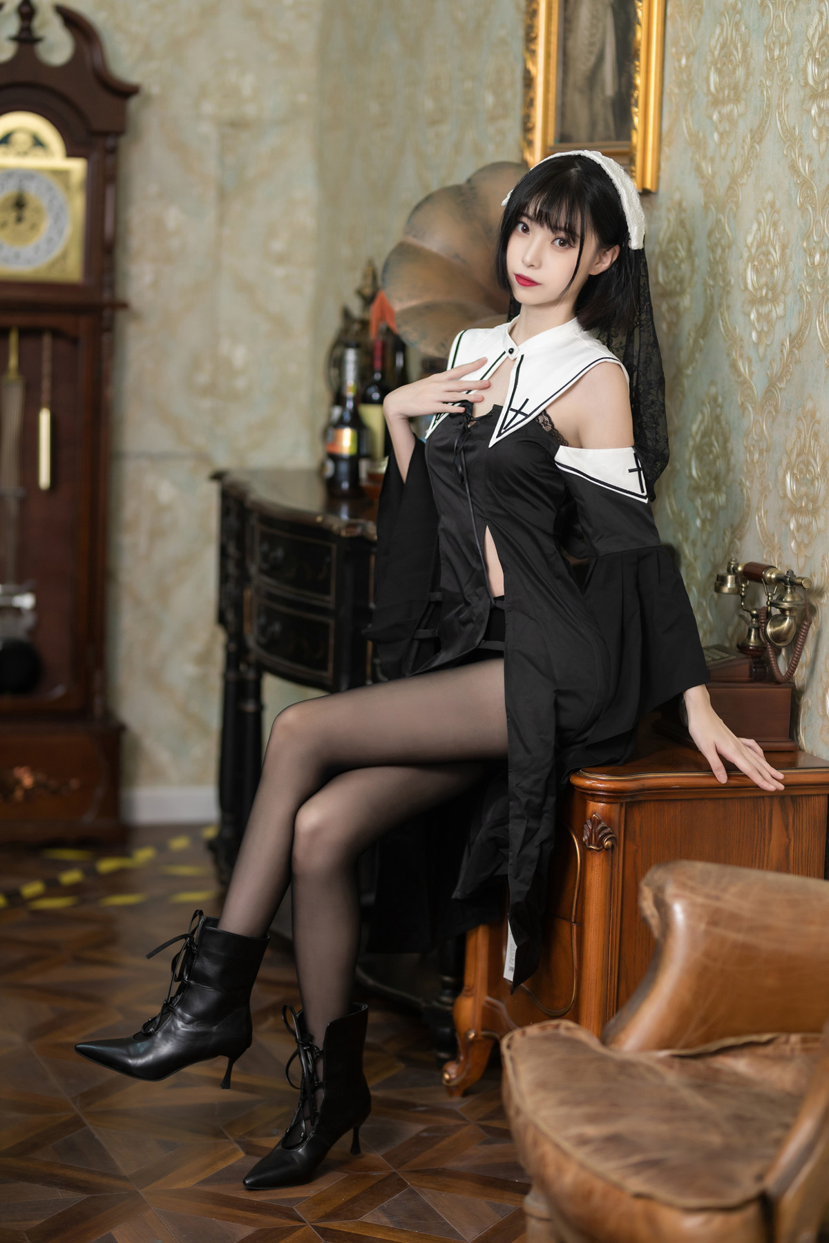 Cosplay 许岚LAN – 暗黑修女 21 Cosplay 许岚LAN – 暗黑修女