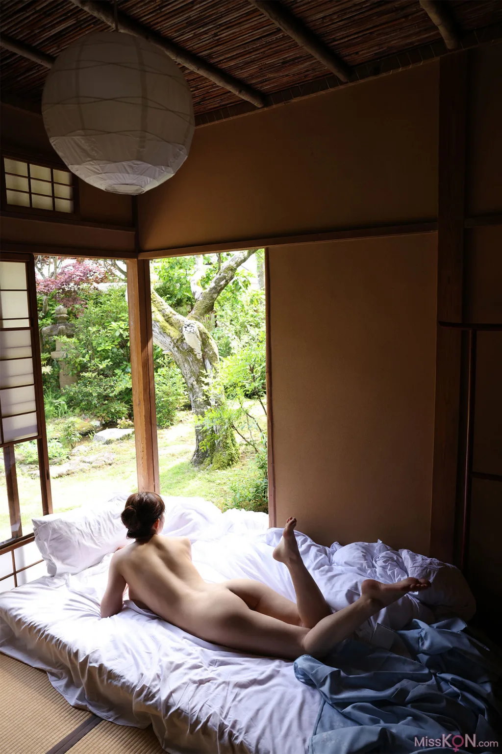 Misumi Shiochi (塩地美澄)_ FRIDAYデジタル写真集 Ｎｏｃｔｕｒｎｅ　オール未公開スペシャルＥｄｉｔｉｏｎ　ｖｏｌ．３