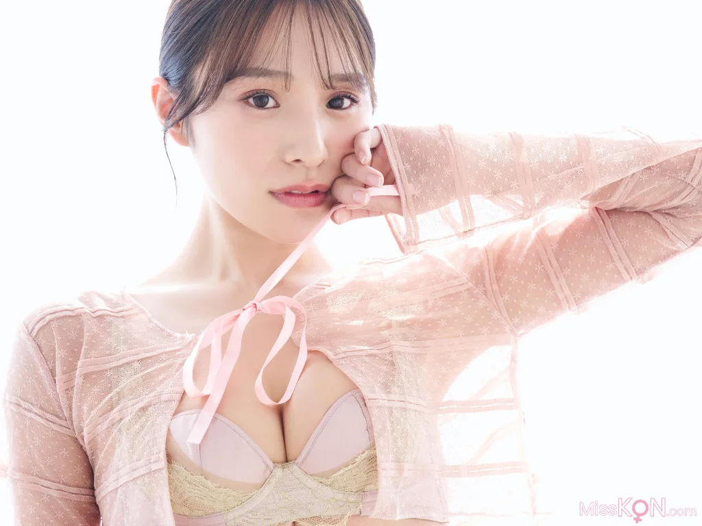 Ayaka Hidaritomo (左伴彩佳)_ Left vol.2 100ページ豪華版 FRIDAYデジタル写真集 18 Ayaka Hidaritomo (左伴彩佳)_ Left vol.2 100ページ豪華版 FRIDAYデジタル写真集