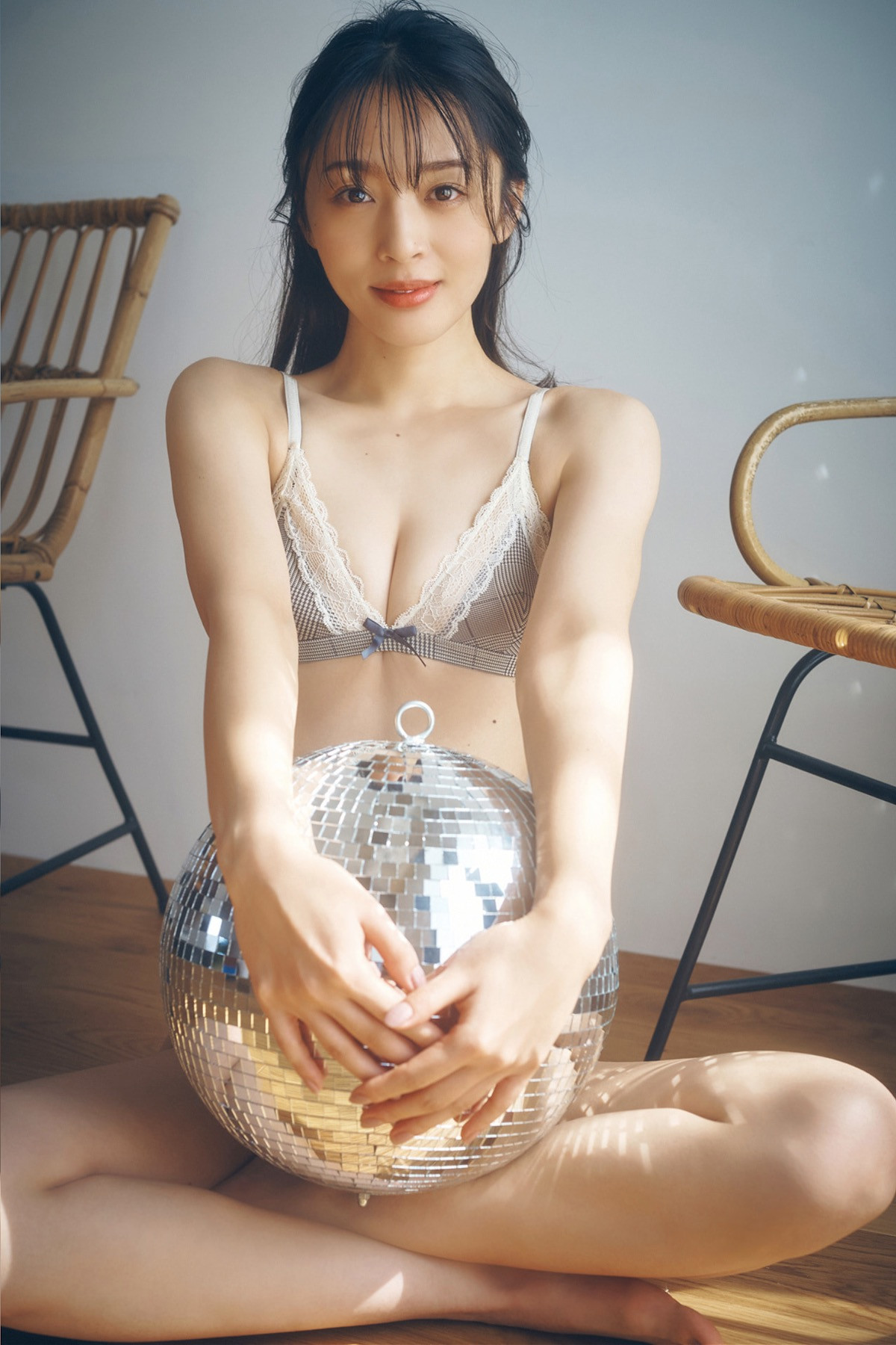 Misaki Jimbu 神部美咲, FLASHデジタル写真集 『ここだけの話 vol.1』 Set.03
