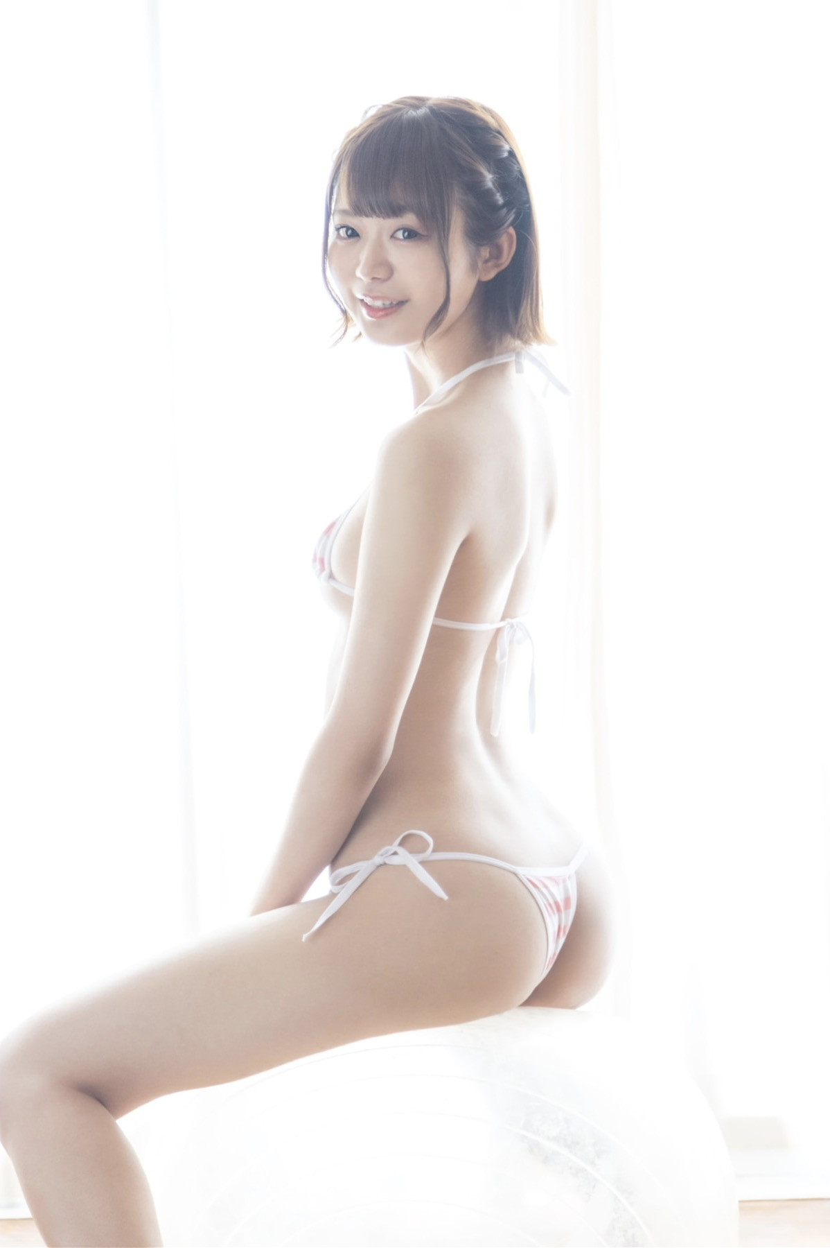 Mayu Shinozaki 篠崎まゆ, デジタル写真集 『confession』 Set.01