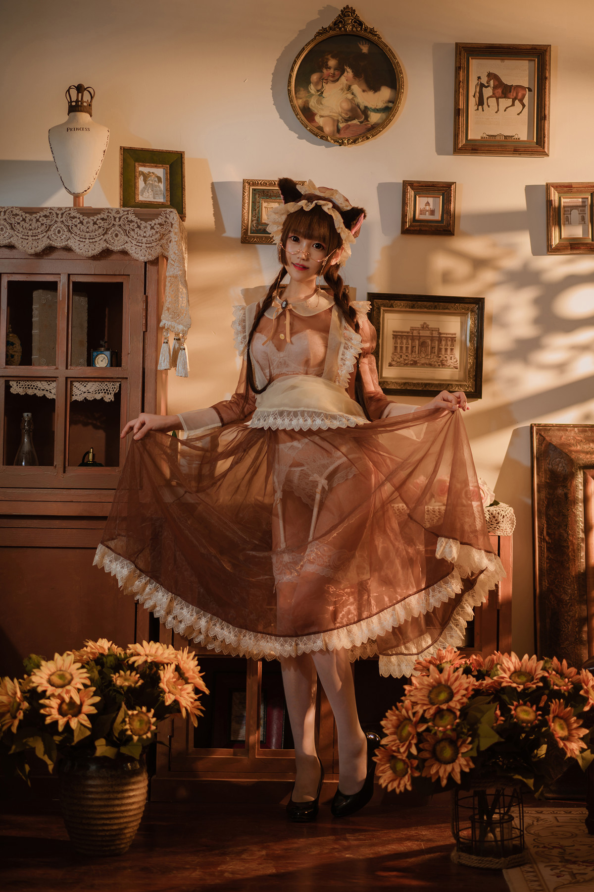 Cosplay 星野咪兔 – 透明女仆