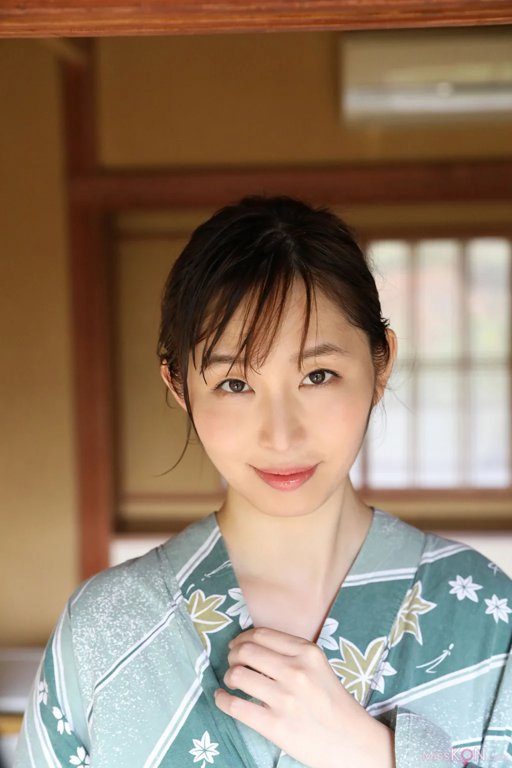 Misumi Shiochi (塩地美澄)_ FRIDAYデジタル写真集 「一泊二日、わけありな旅　ｖｏｌ．３　１３０ページの超完全版！」