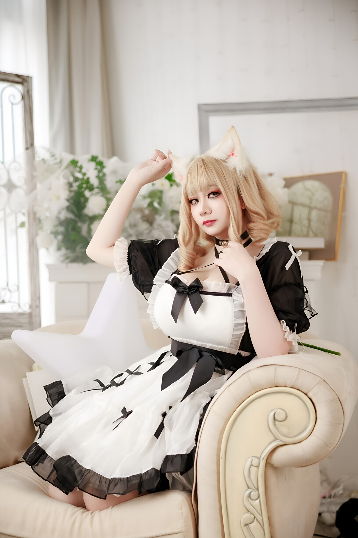 Cosplay 阿雪雪 – 午后女仆 Set.01