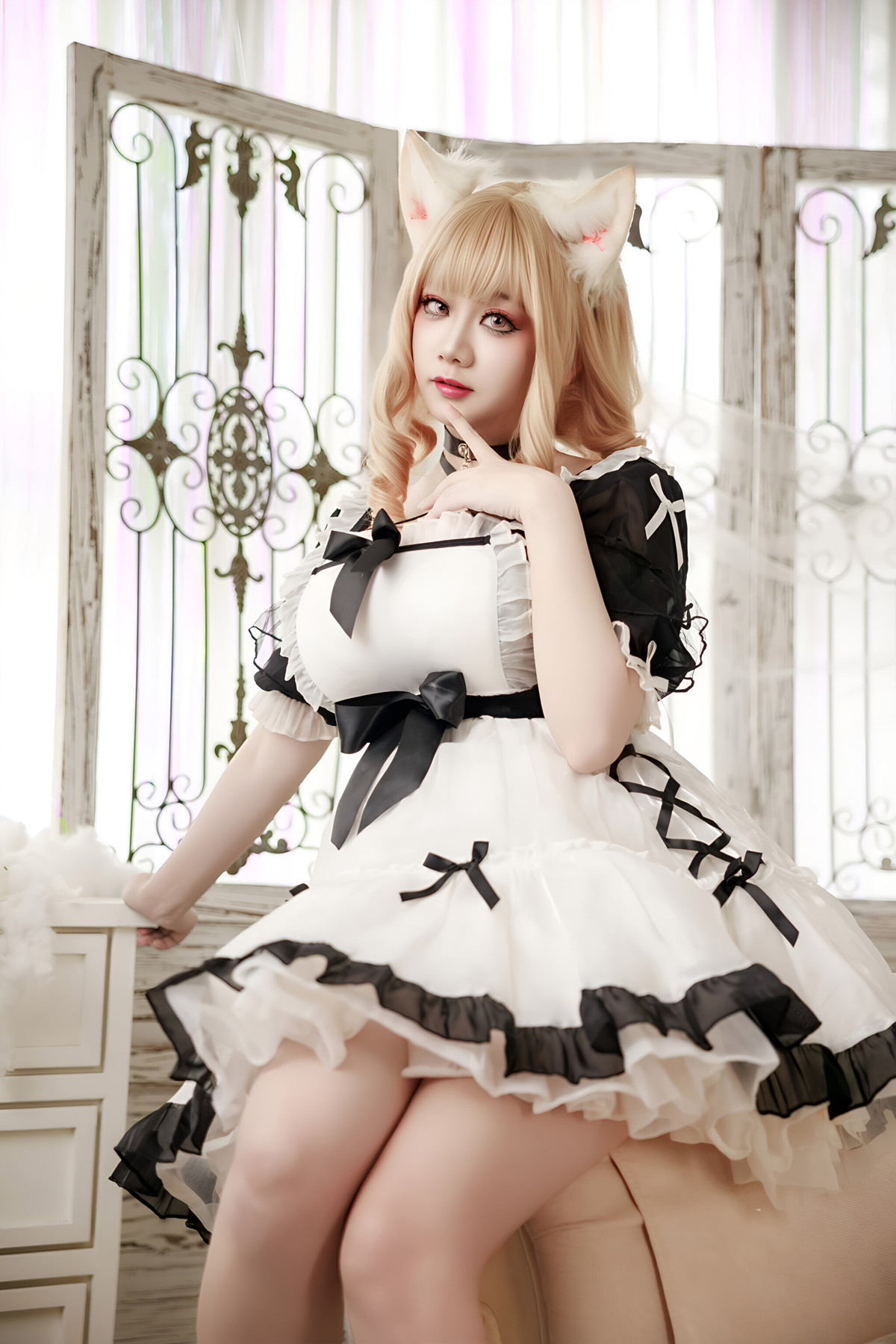 Cosplay 阿雪雪 – 午后女仆 Set.01
