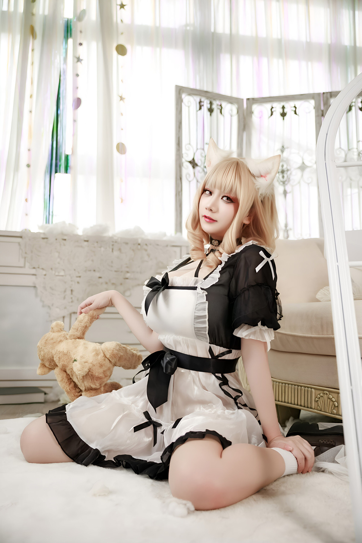 Cosplay 阿雪雪 – 午后女仆 Set.01