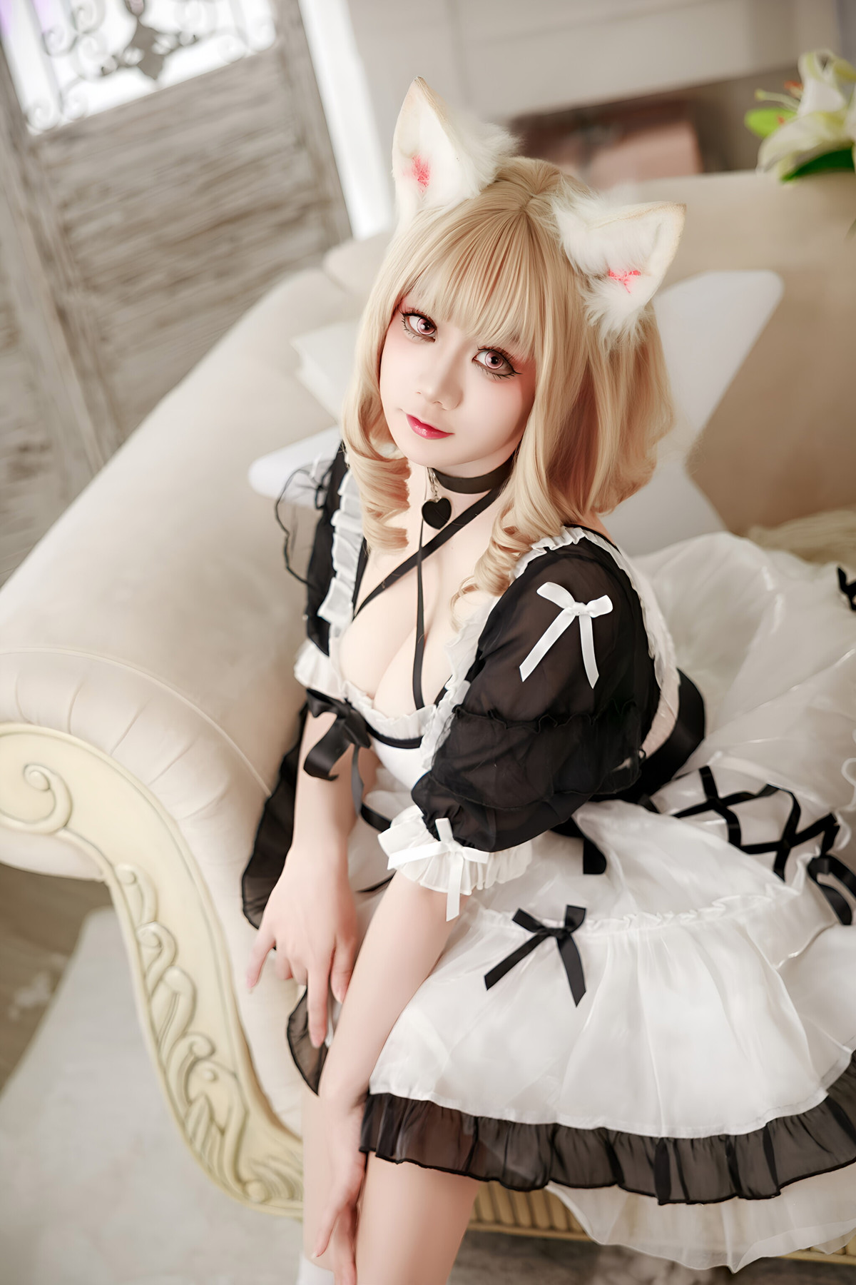 Cosplay 阿雪雪 – 午后女仆 Set.01