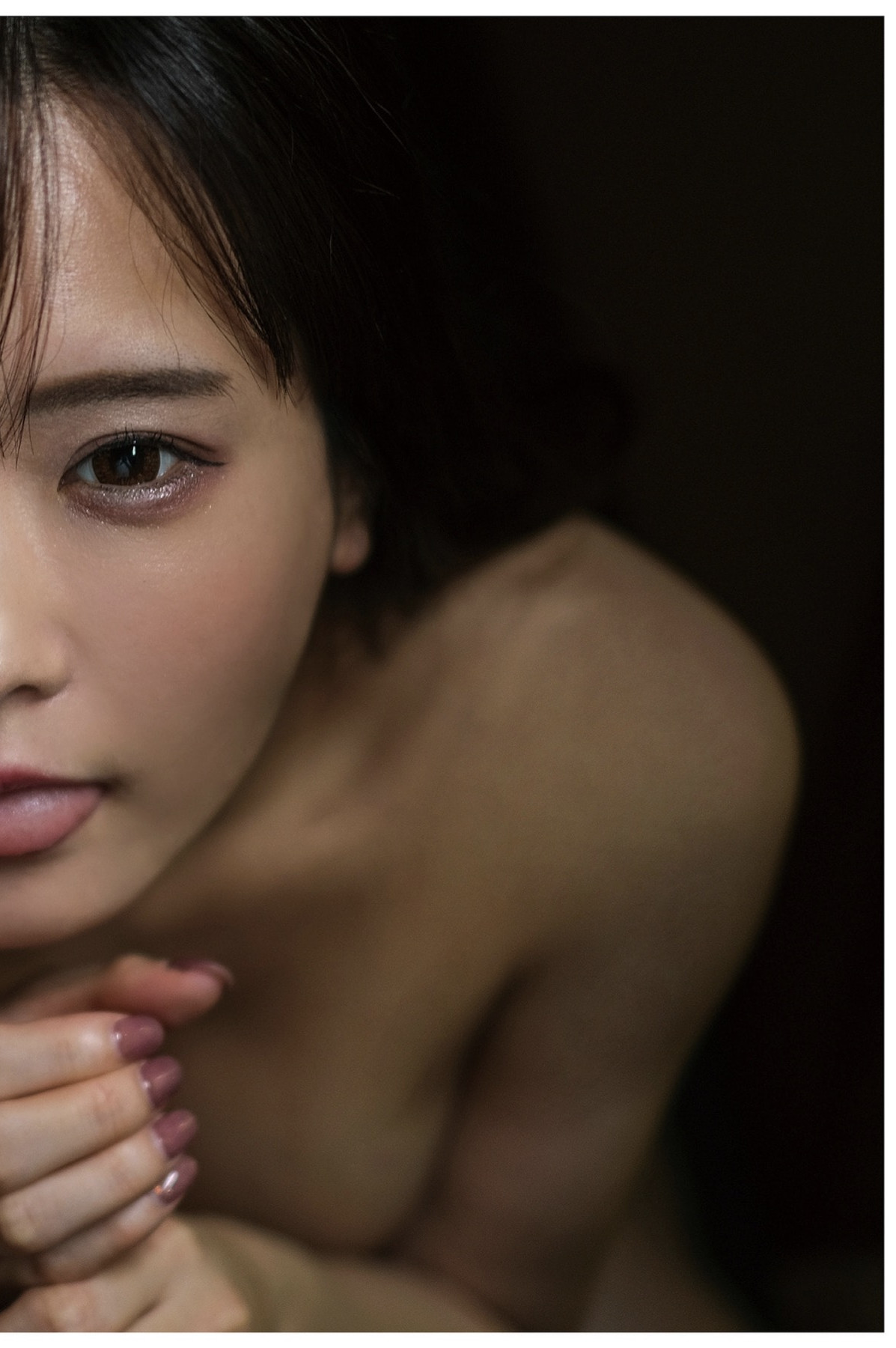Narumi Hirose 広瀬なるみ, ヌード写真集 『風に包まれて』 Set.03