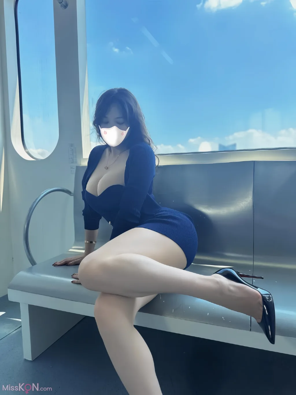 可可西yyy_ 红色小内裤