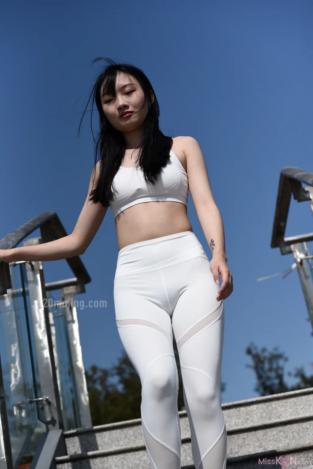 [精选街拍作品] MJ-003_ 风起的日子