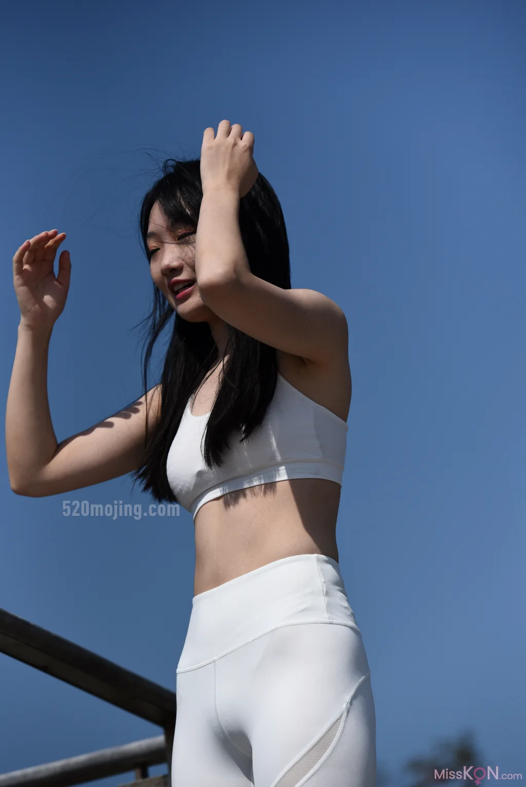 [精选街拍作品] MJ-003_ 风起的日子