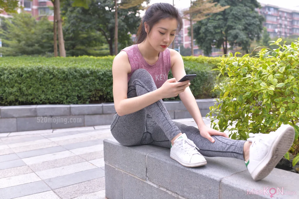 [精选街拍作品] MJ-005_ 圣诞快乐之紧身瑜伽裤美女