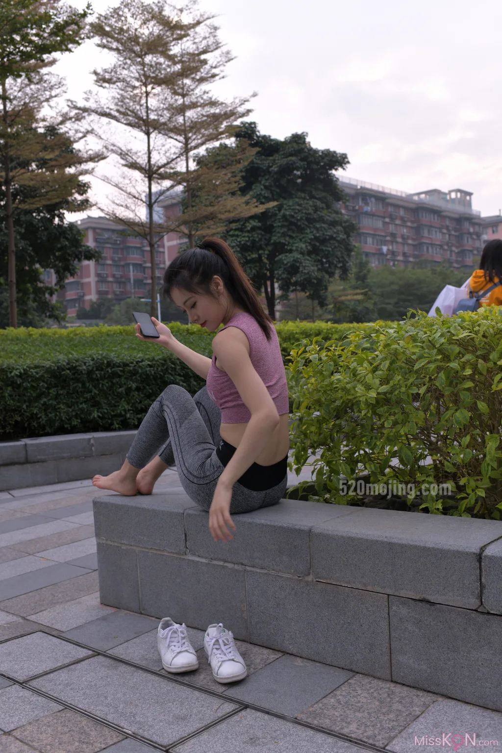 [精选街拍作品] MJ-005_ 圣诞快乐之紧身瑜伽裤美女