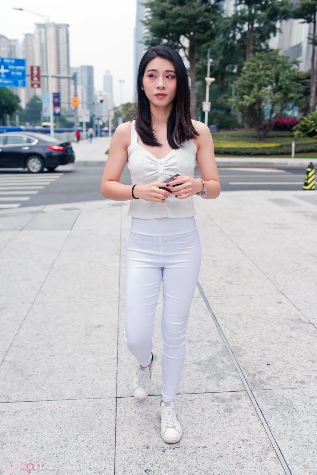 [精选街拍作品] MJ-009_ 小棠紧身白裤