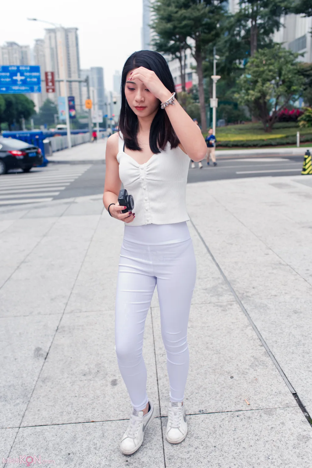 [精选街拍作品] MJ-009_ 小棠紧身白裤