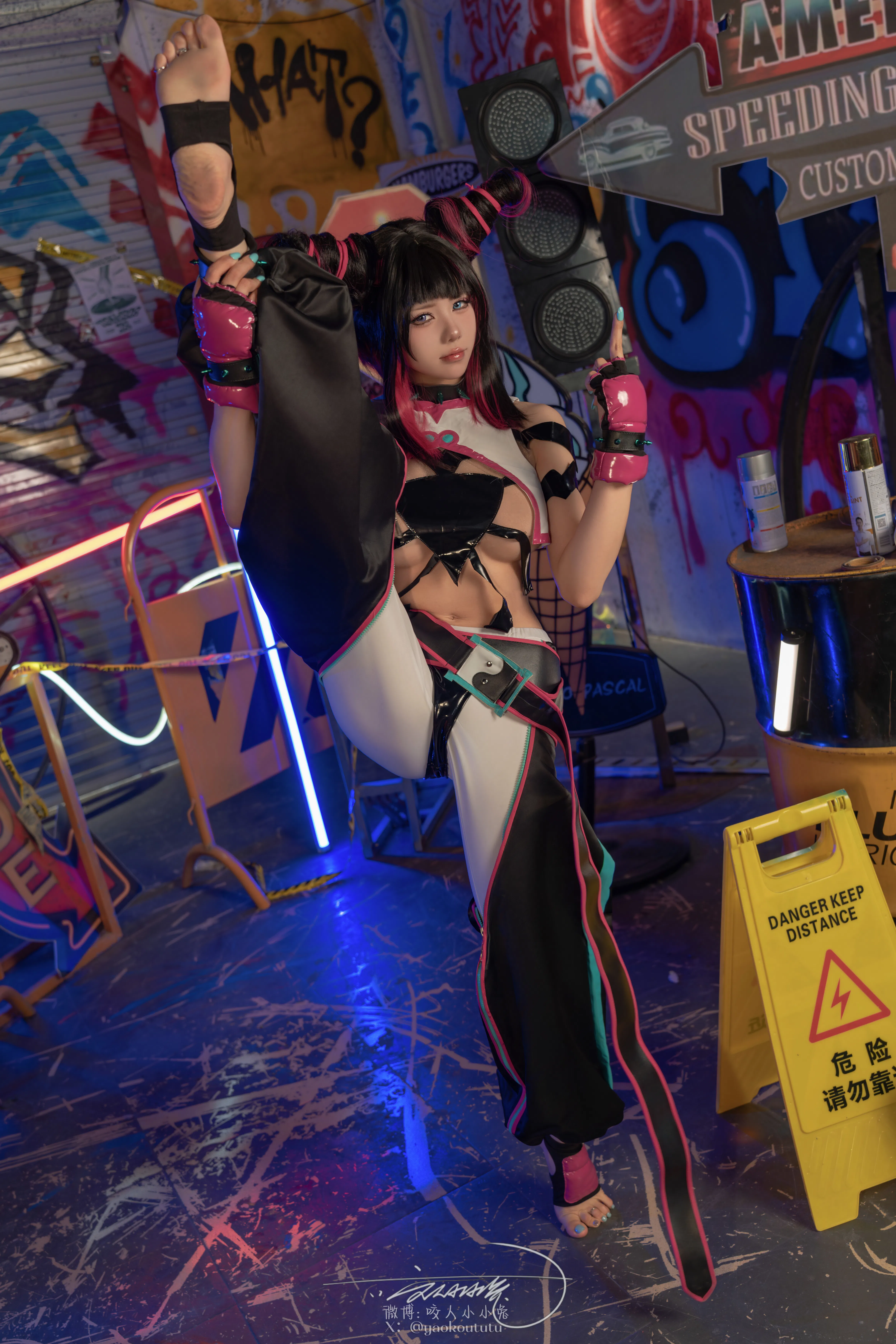 黏黏团子兔 咬人小小兔(咬一口兔娘) NO.159 五月作品『街霸-韩蛛俐』