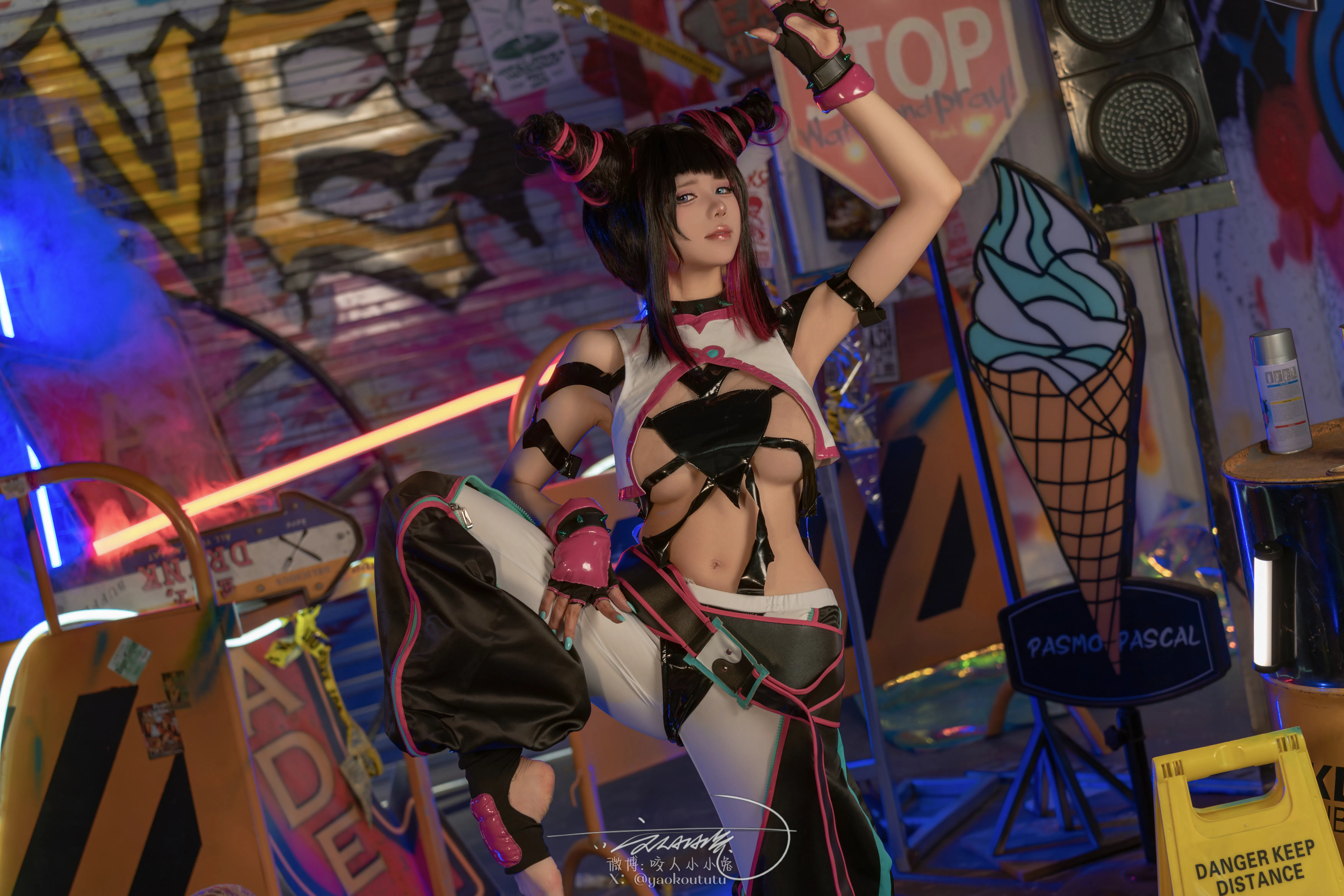 黏黏团子兔 咬人小小兔(咬一口兔娘) NO.159 五月作品『街霸-韩蛛俐』