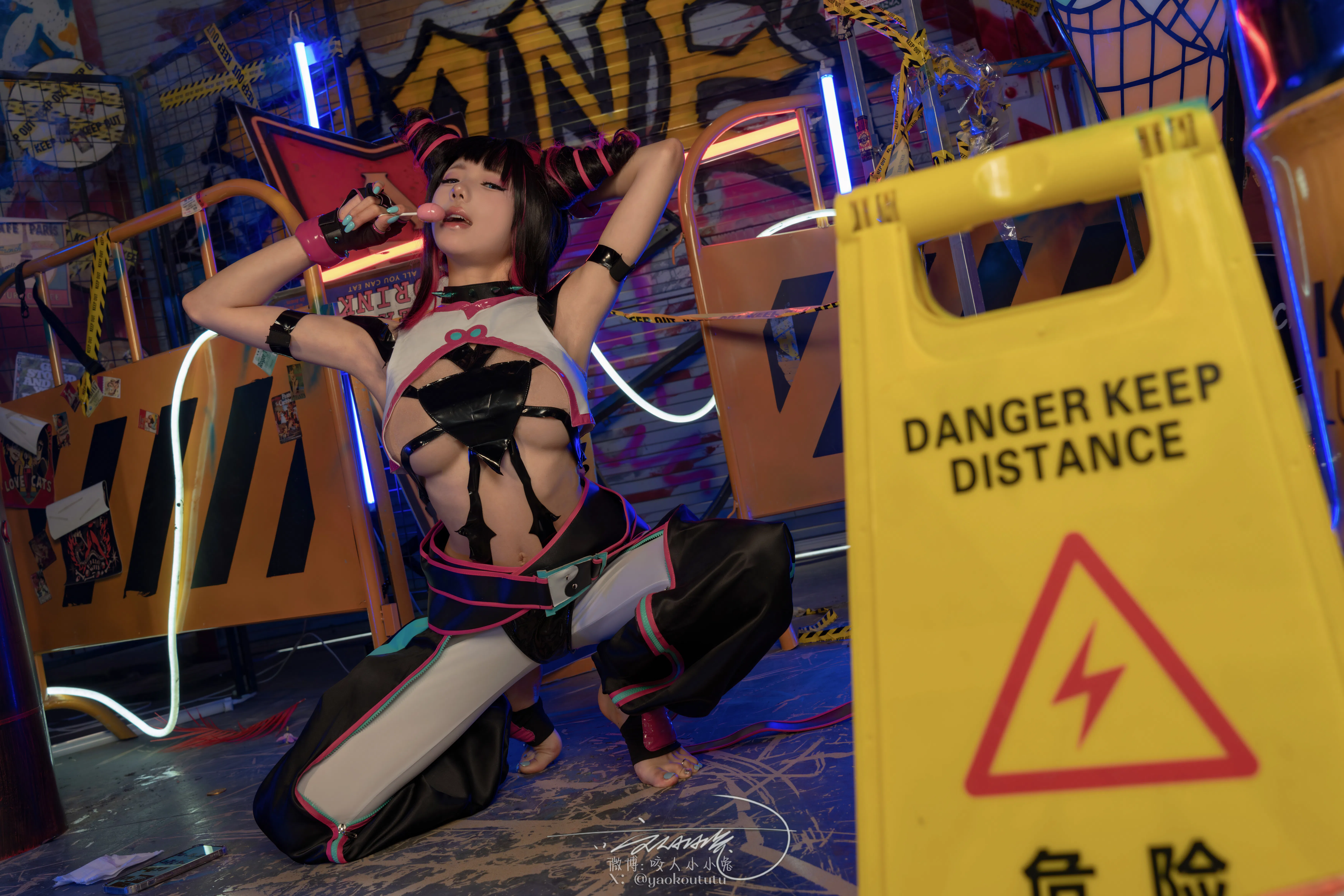 黏黏团子兔 咬人小小兔(咬一口兔娘) NO.159 五月作品『街霸-韩蛛俐』