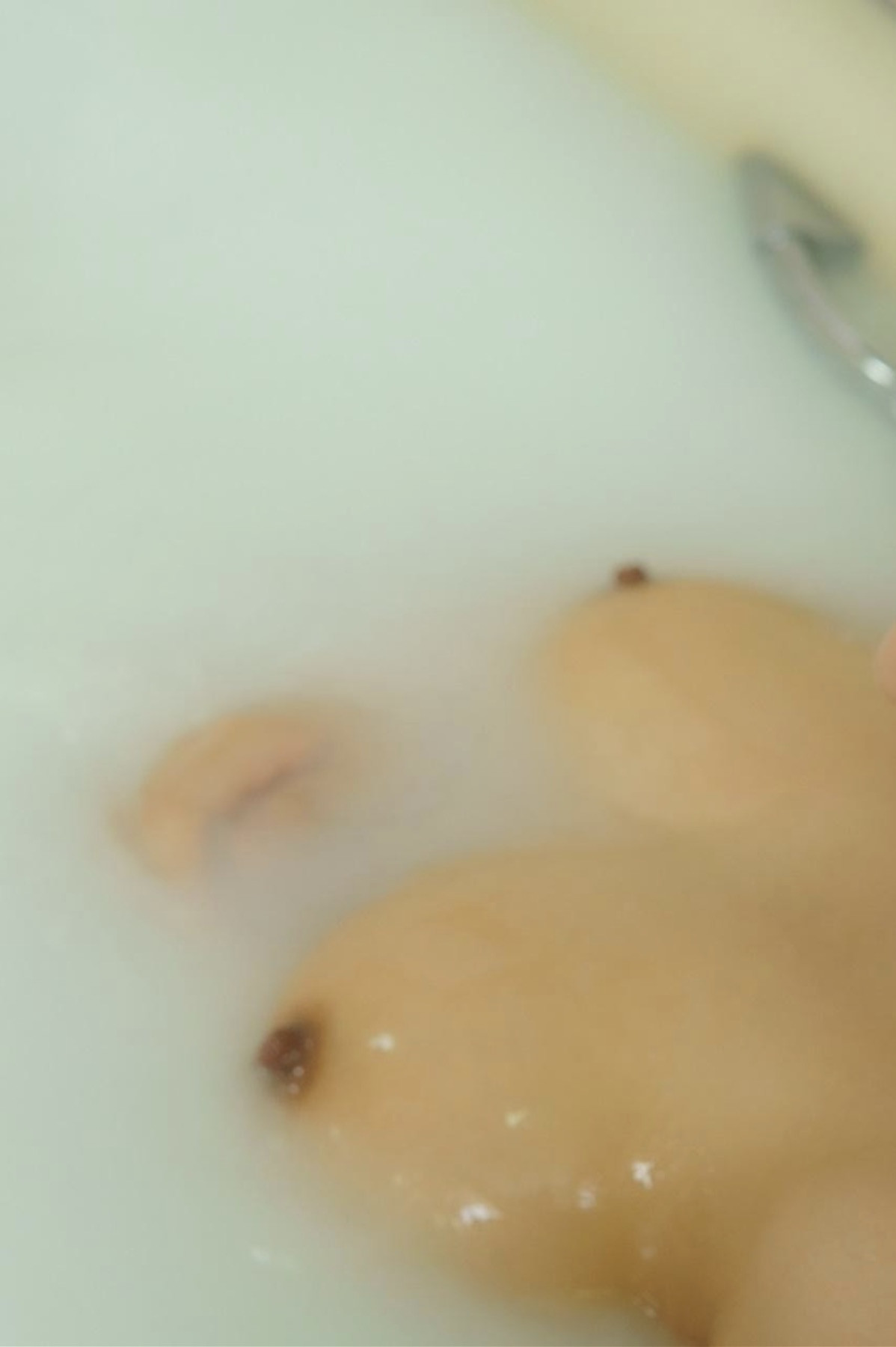 Ruka Inaba 莉々はるか, 写真集 エンタメ娯楽チャンネル 『爆乳若妻』 人妻物語 Set.04