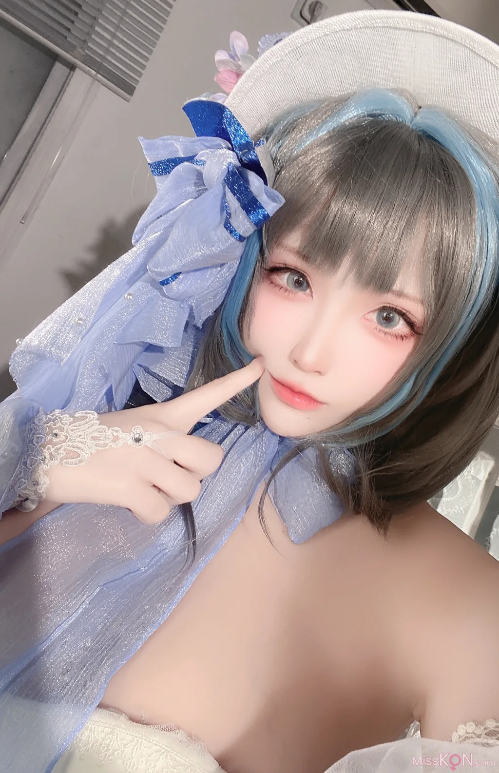 Coser@起司块wii_ 柴郡礼服