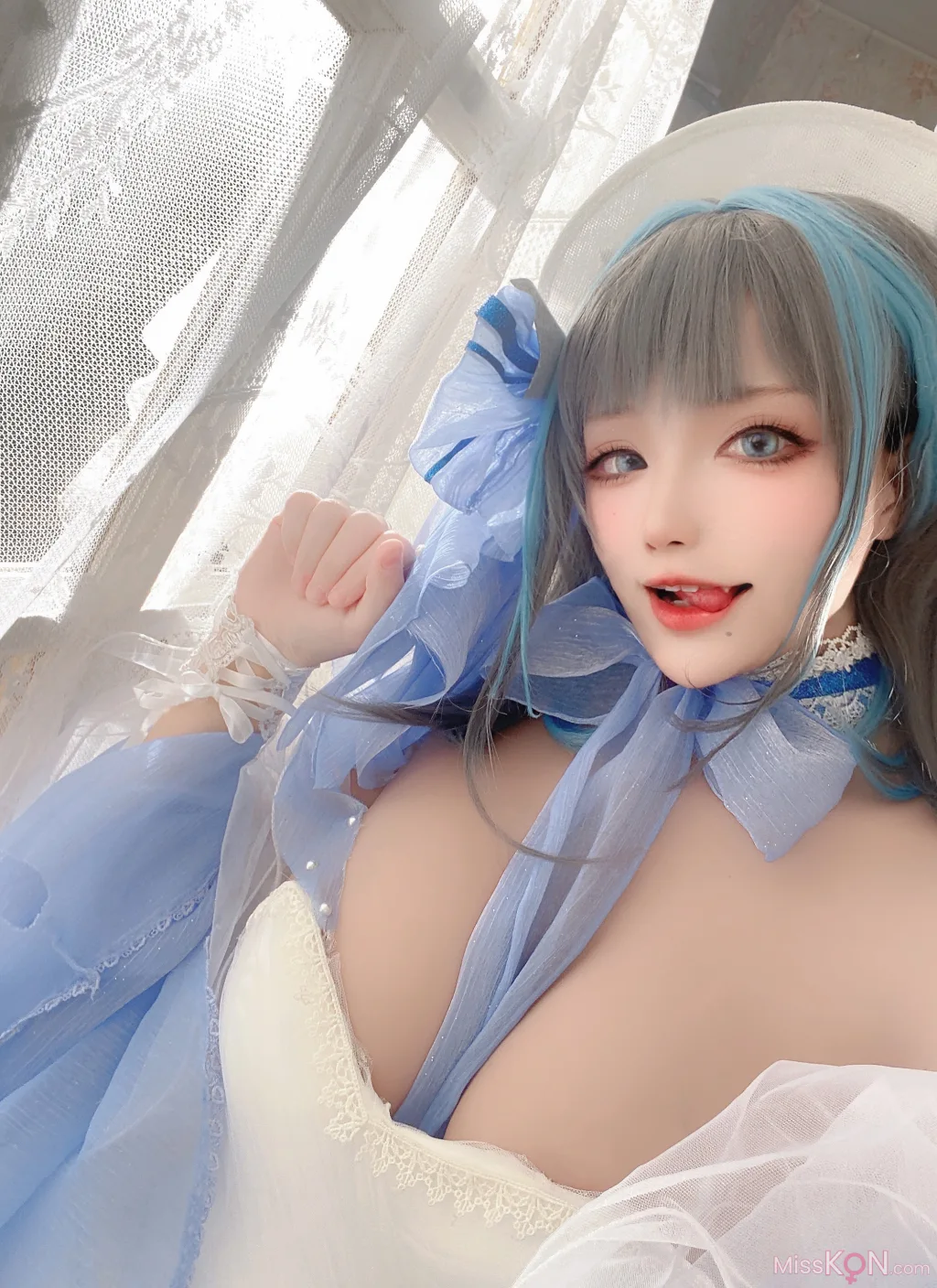 Coser@起司块wii_ 柴郡礼服