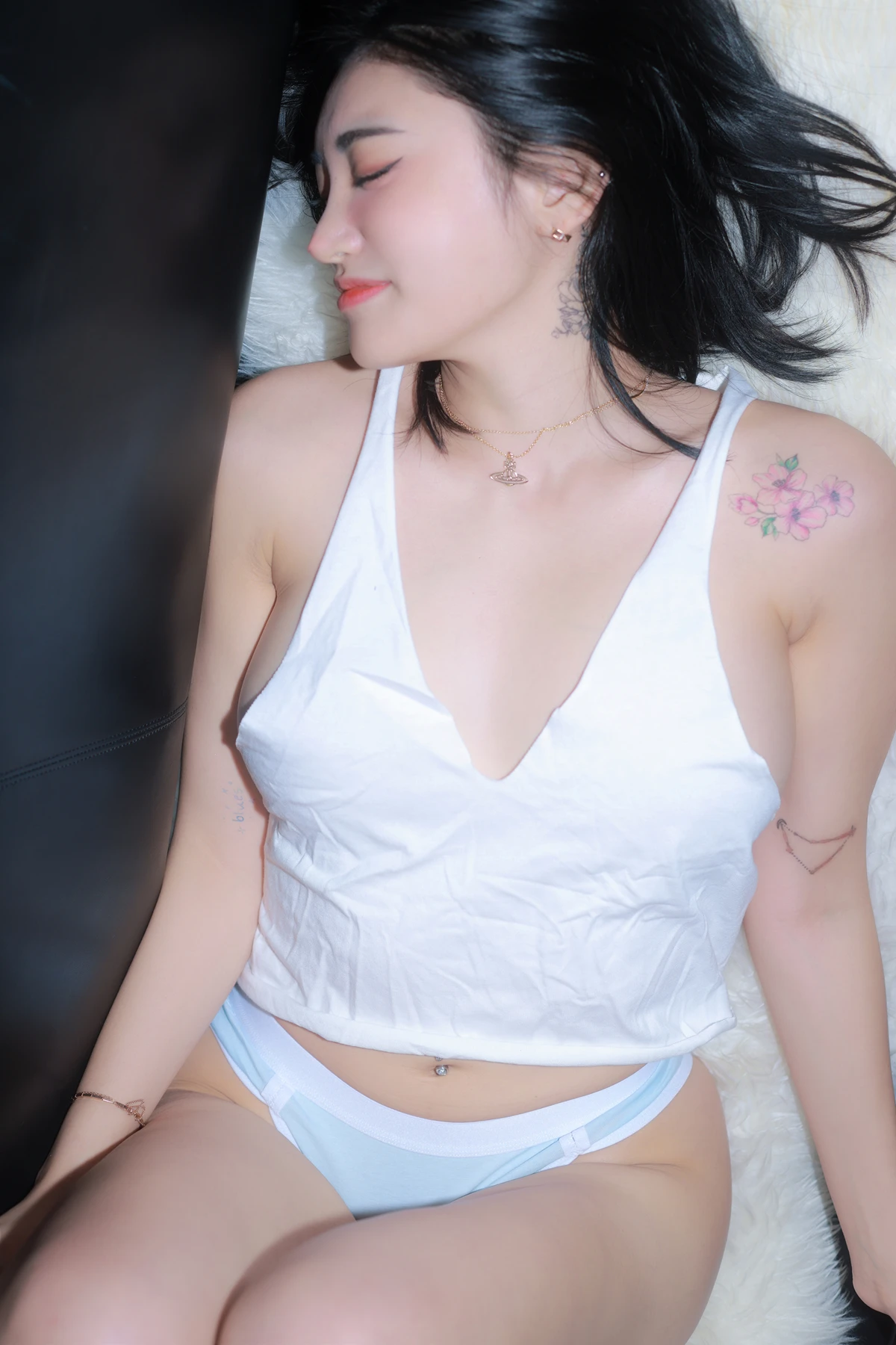 Sula 첼설아, PhotoBook 「Drunk」 Set.04