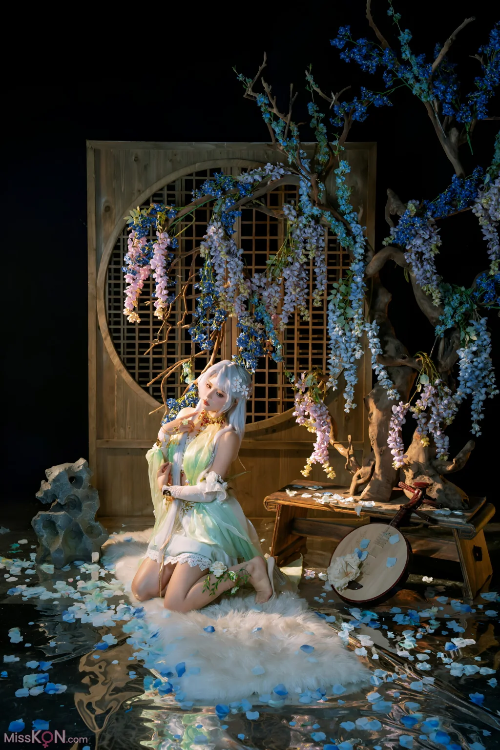 Coser@七月喵子 (qiyuemiaozi)_ 殷紫萍