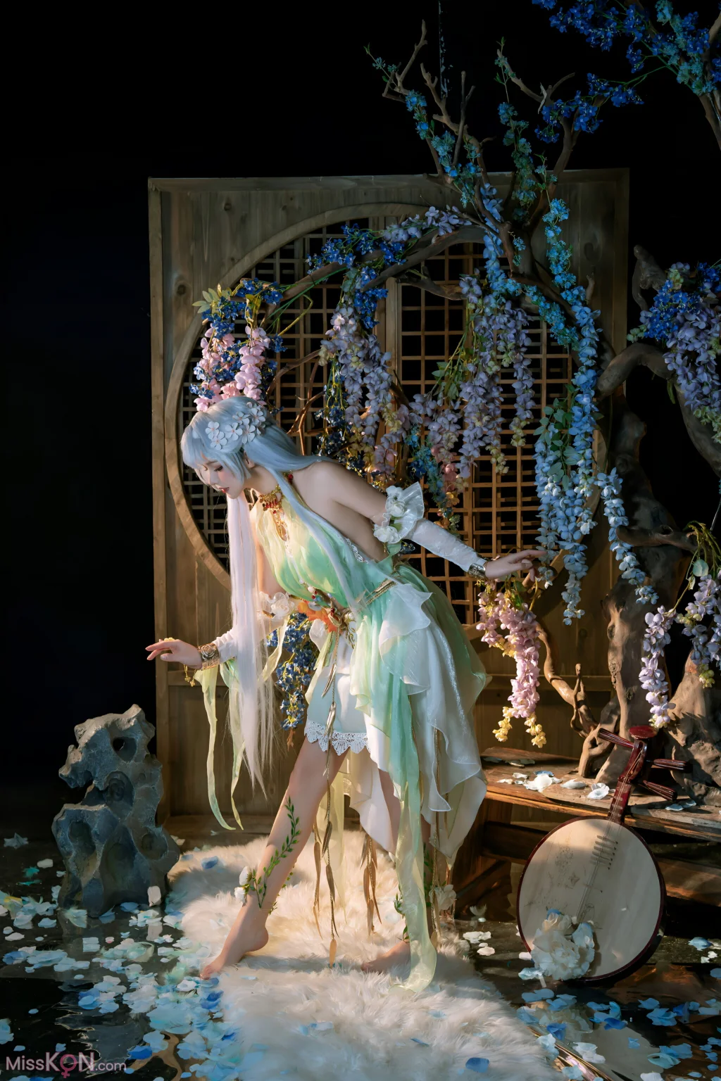 Coser@七月喵子 (qiyuemiaozi)_ 殷紫萍