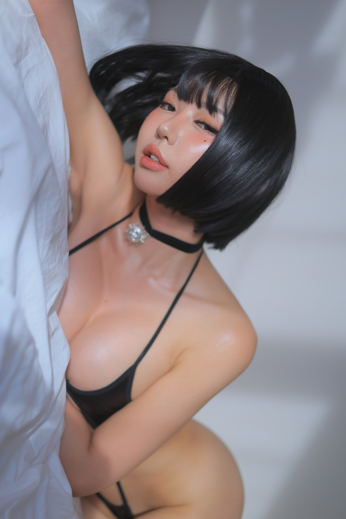 Dongeuran 동그란, PhotoBook 「Matilda」 Set.05