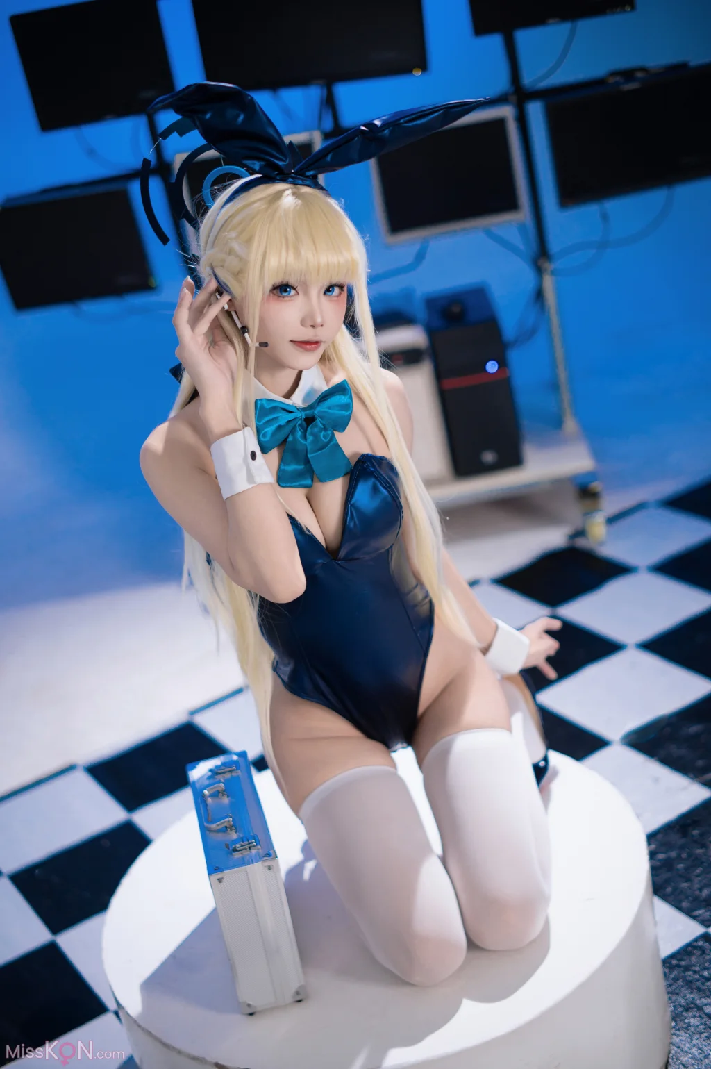Coser@艾西aiwest_ 飞鸟马时兔女郎