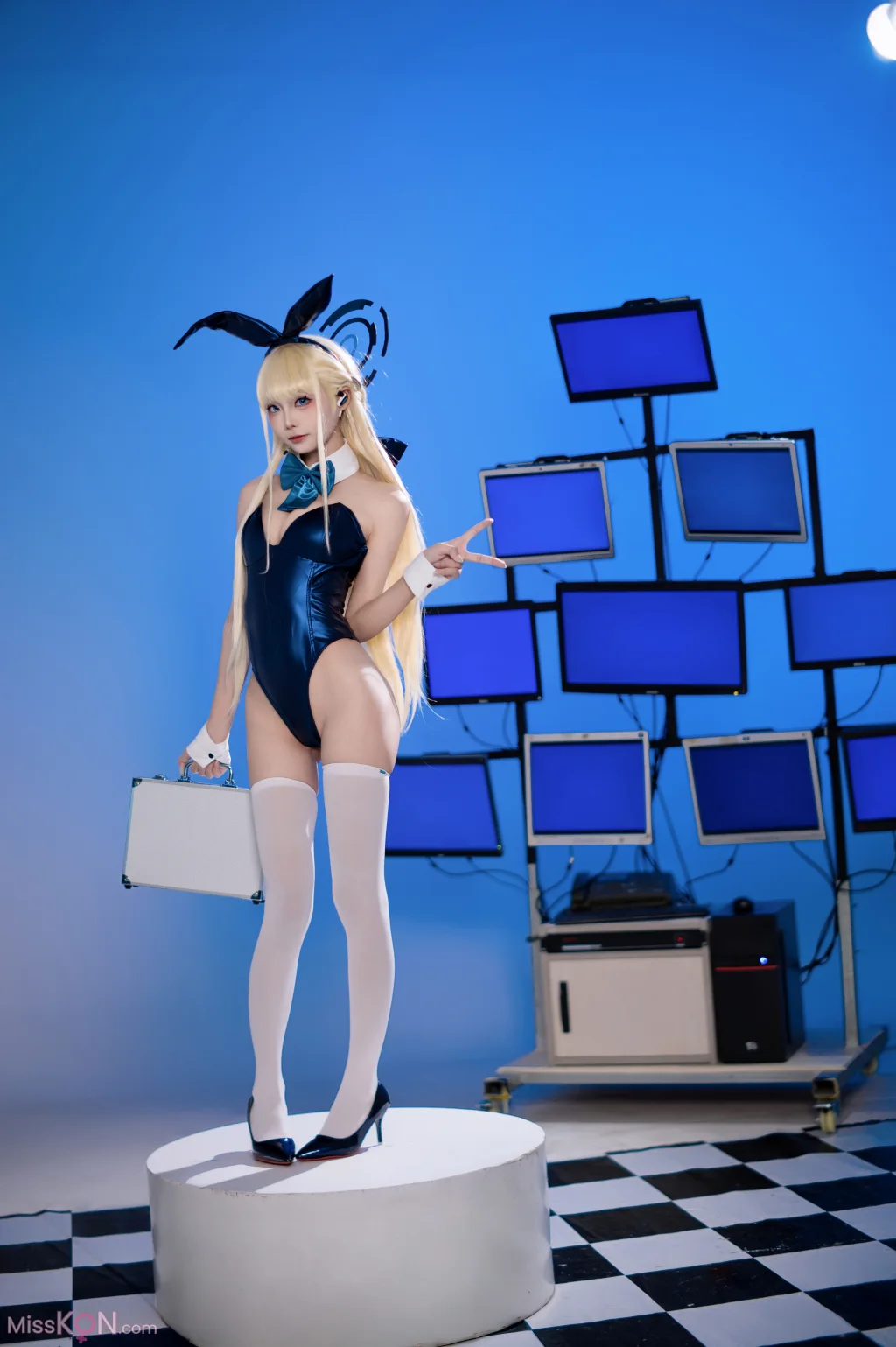 Coser@艾西aiwest_ 飞鸟马时兔女郎
