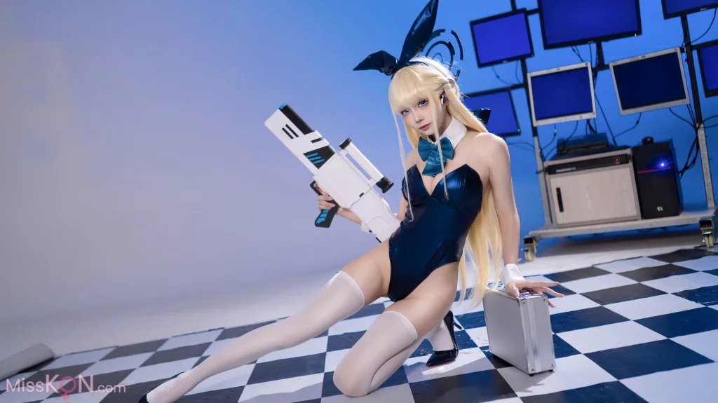 Coser@艾西aiwest_ 飞鸟马时兔女郎