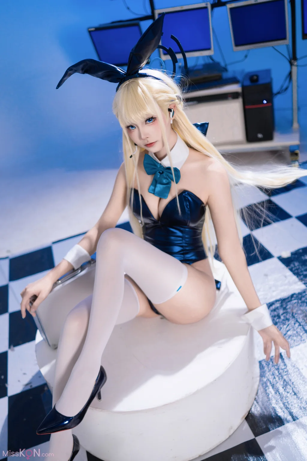 Coser@艾西aiwest_ 飞鸟马时兔女郎