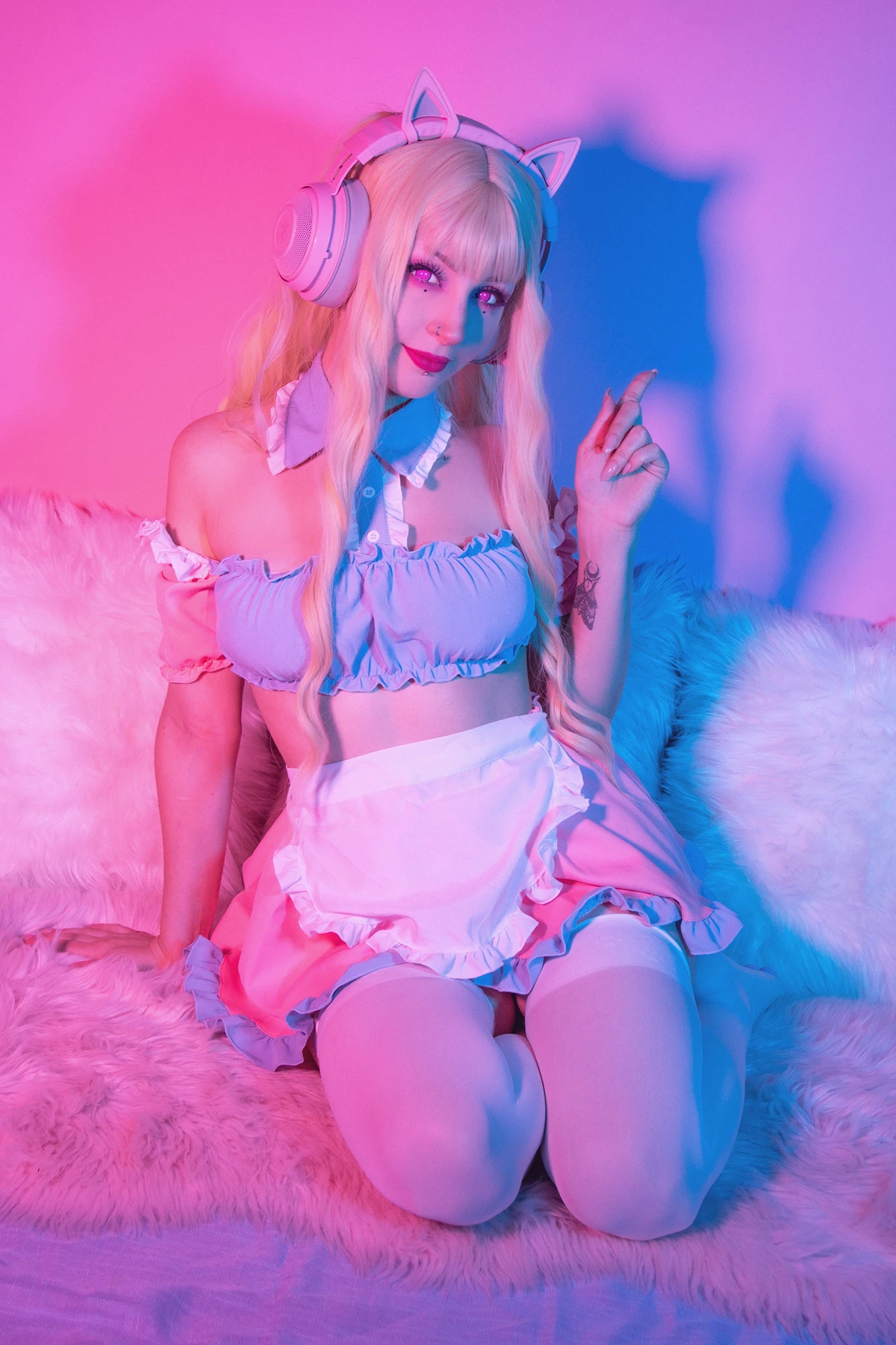 Cosplay Shiro Kitsune – 粉红女仆 Pink Maid 2 Cosplay Shiro Kitsune – 粉红女仆 Pink Maid