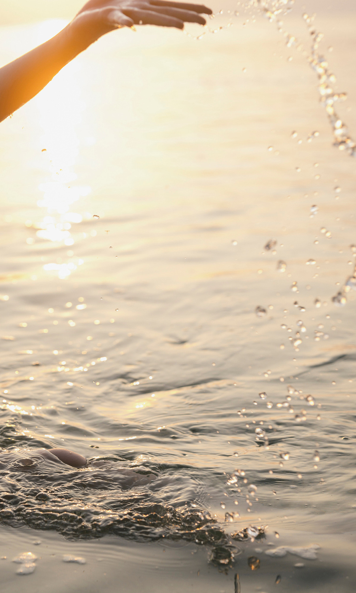 Riho Okumura 奥村梨穂, 週プレ プラス！ アザーカット集 「飛び出せ！ぷるるん神ボディ!!～prologue～」 Set.01